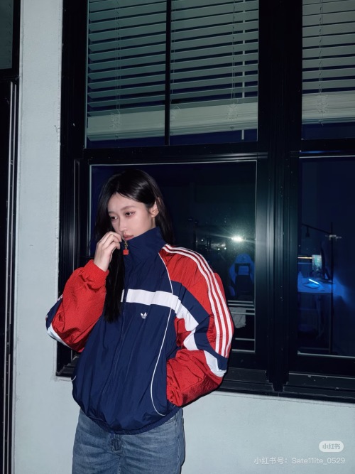 Adidas Oversized Padded Jacket, Warm and Stylish Winter Coat 1 Adidas Oversized Padded Jacket, Warm and Stylish Winter Coat