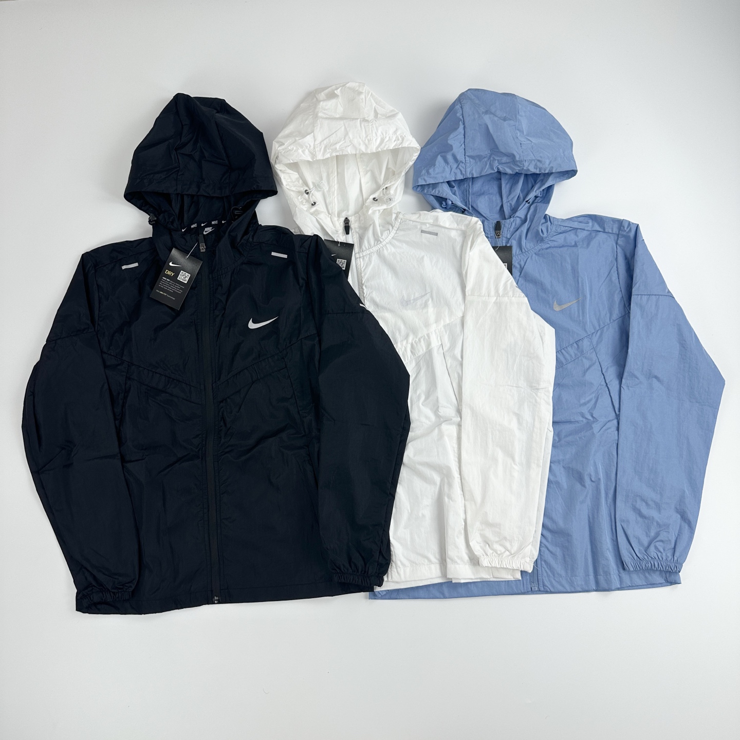 Nike Women's Windproof Running Jacket Lightweight Packable Sport Coat 2 i1754491228235 5569 0 0