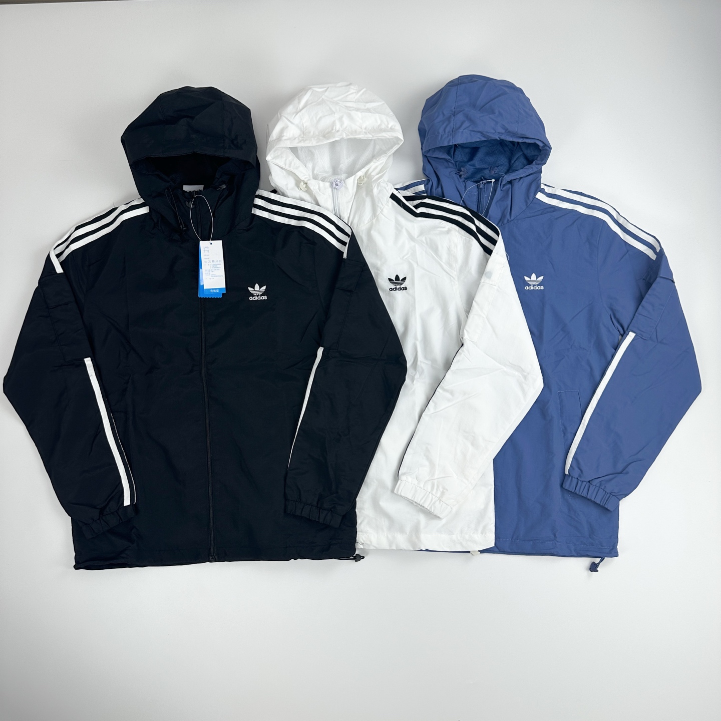 Adidas Lichtgewicht Windjack met Capuchon - Ademend & Sneldrogend