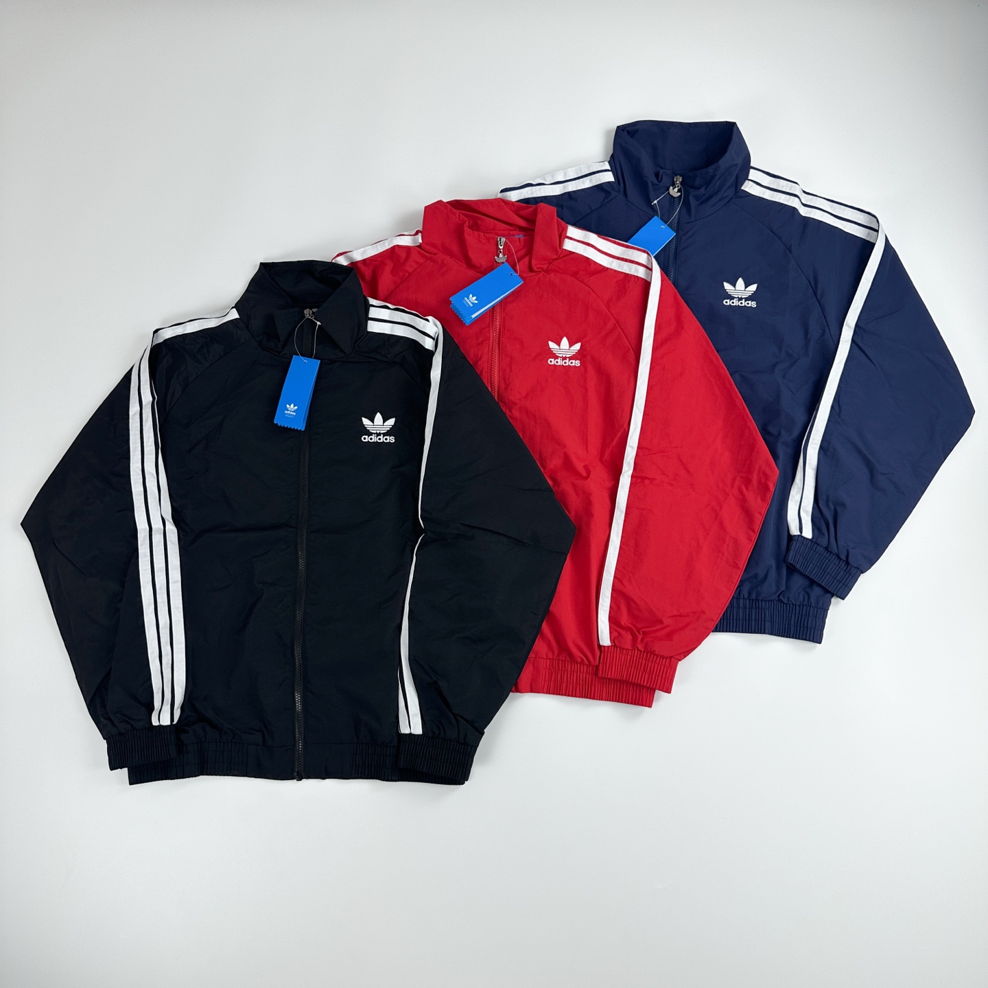 Adidas Men's Classic Tricot Track Jacket,Comfortable Fit, Embroidered Logo