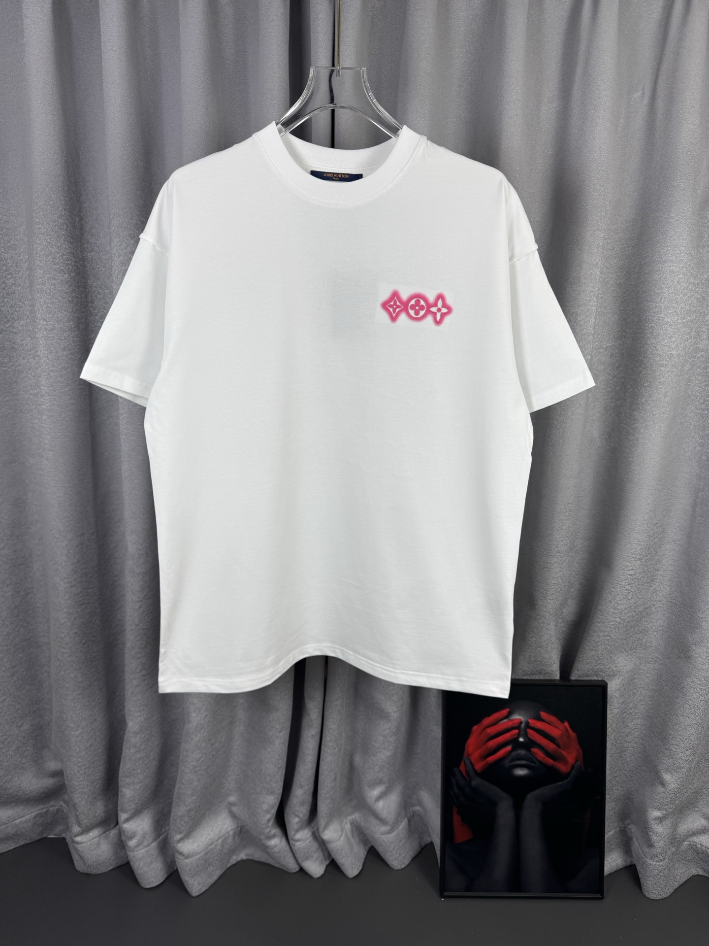 P85 [alta versión] 1V Louis Vuitton 2026SS Primavera/Verano de alto gramaje y trabajo pesado, camiseta de manga corta c…