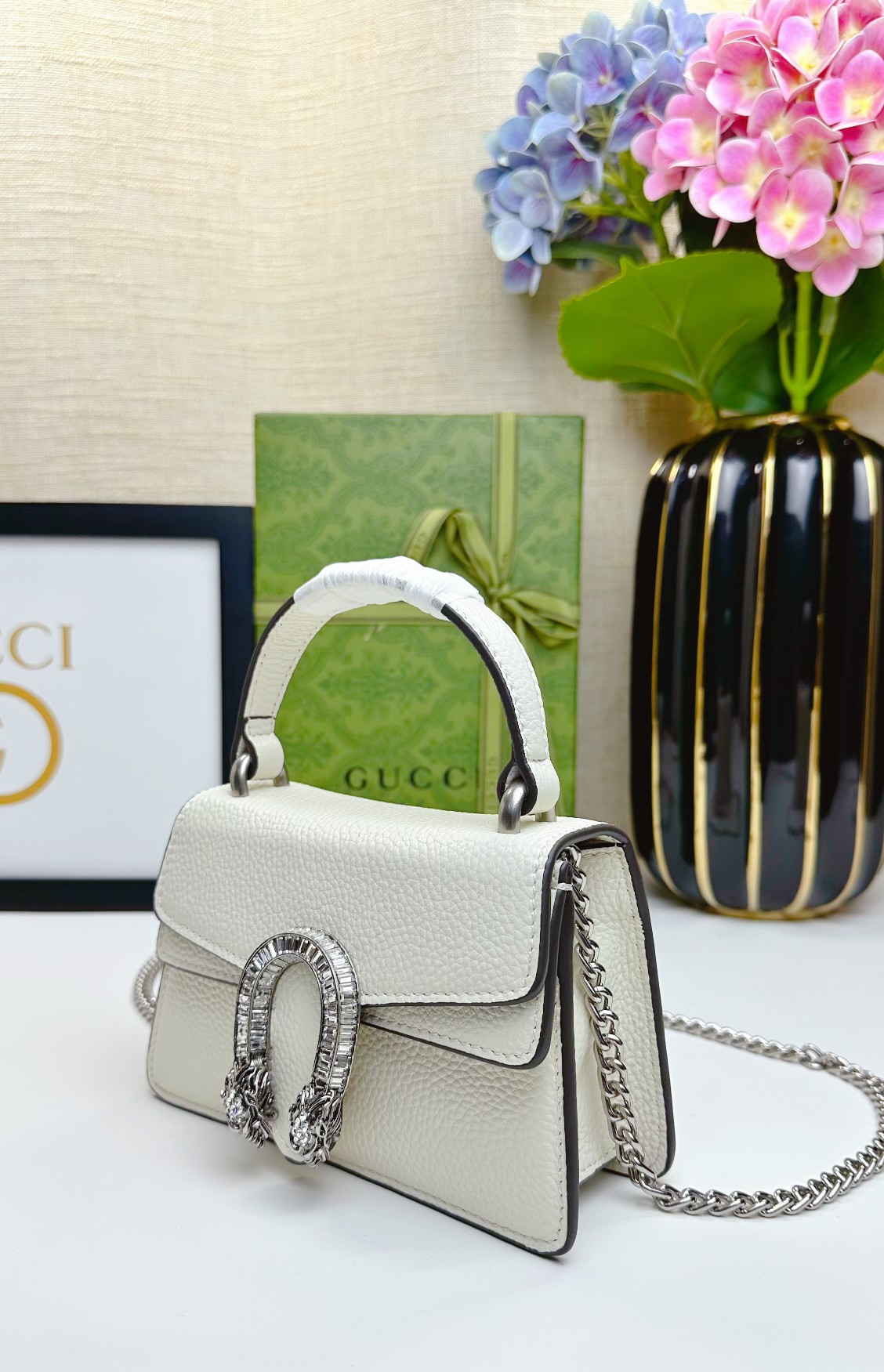 Dionysusシリーズ迷你手提包 - 高級感溢れる緑のレザーと水晶アクセント