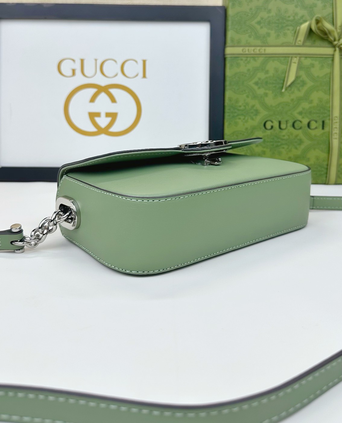 Gucci Petite GGシリーズ迷你肩背包 - 柔らかい白色レザーと双Gデザイン