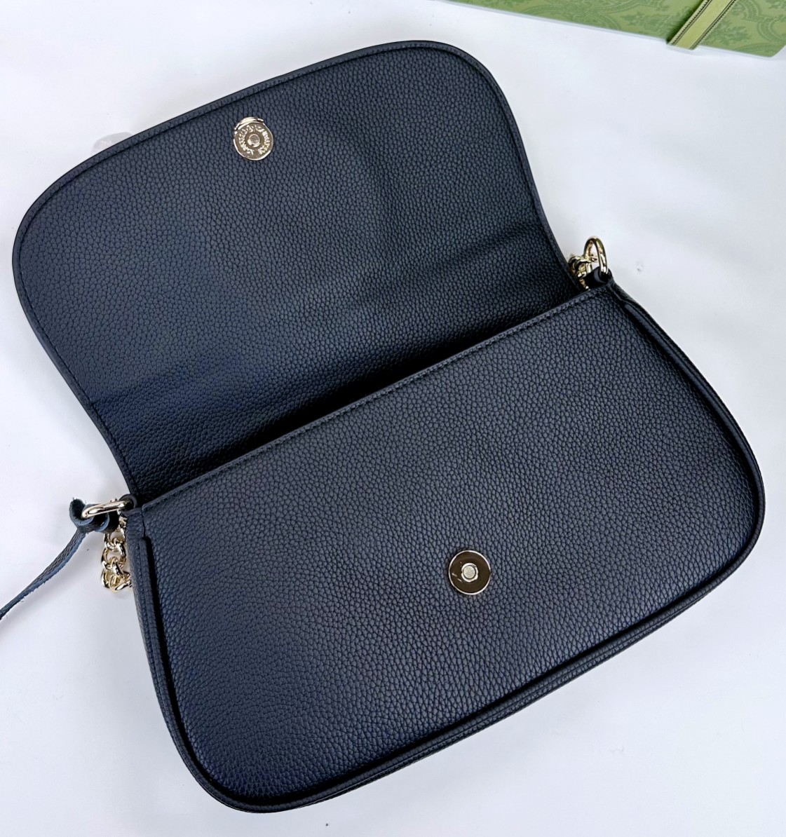 Gucci GG Marmont 美包 - 優雅なデザインと実用性を兼ね備えた一品