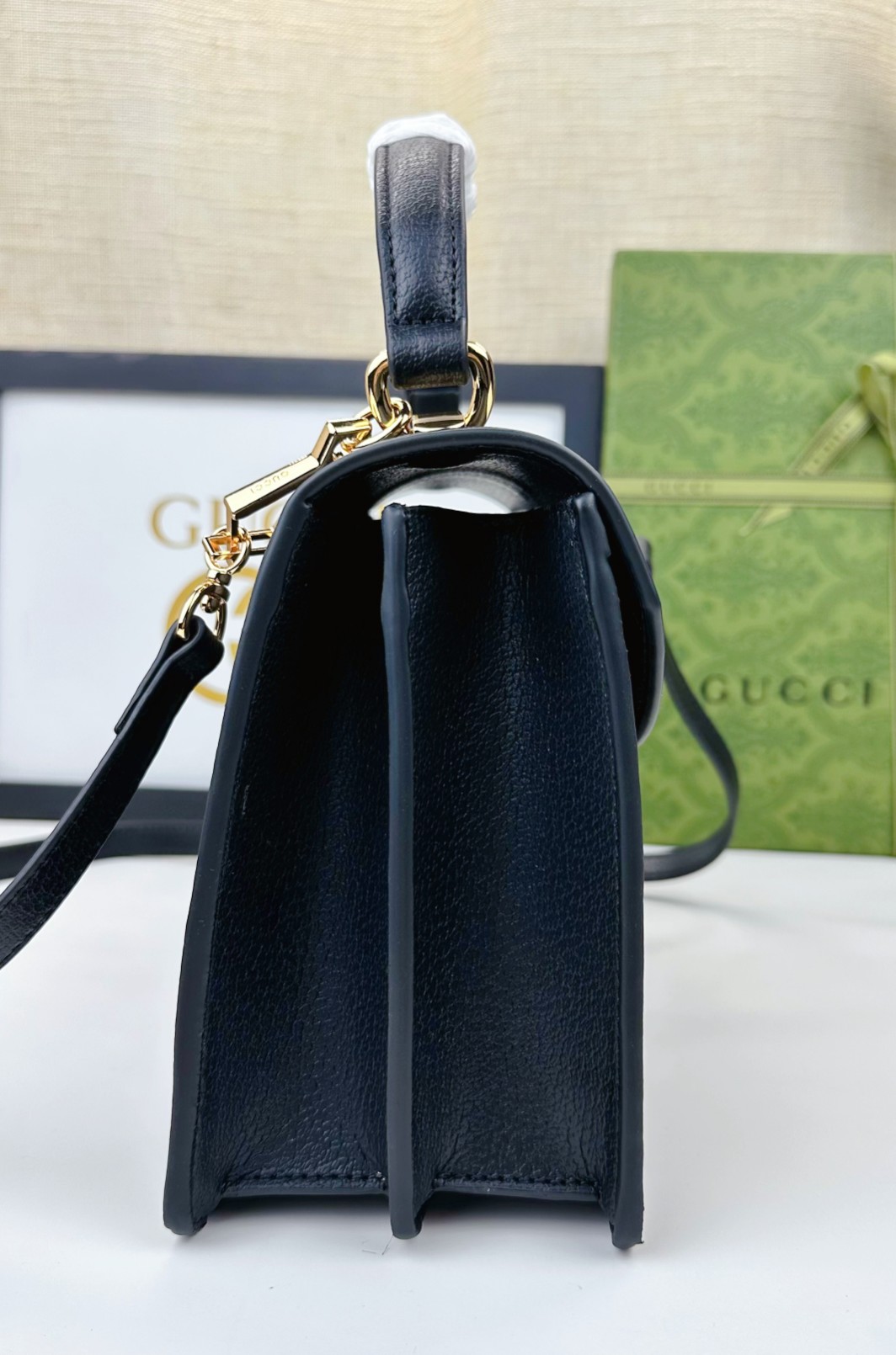 Gucci Ophidia 手提げバッグ エピローグシリーズ 70年代インスパイアデザイン