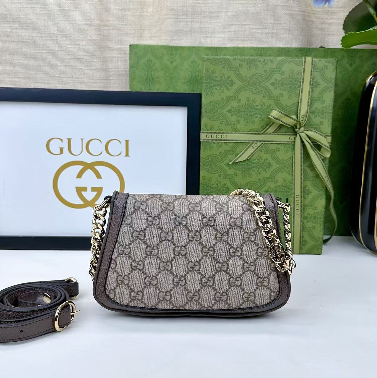 Gucci Blondie 腋下包 - 高品質な原厂皮老花と2本の替え肩紐付き