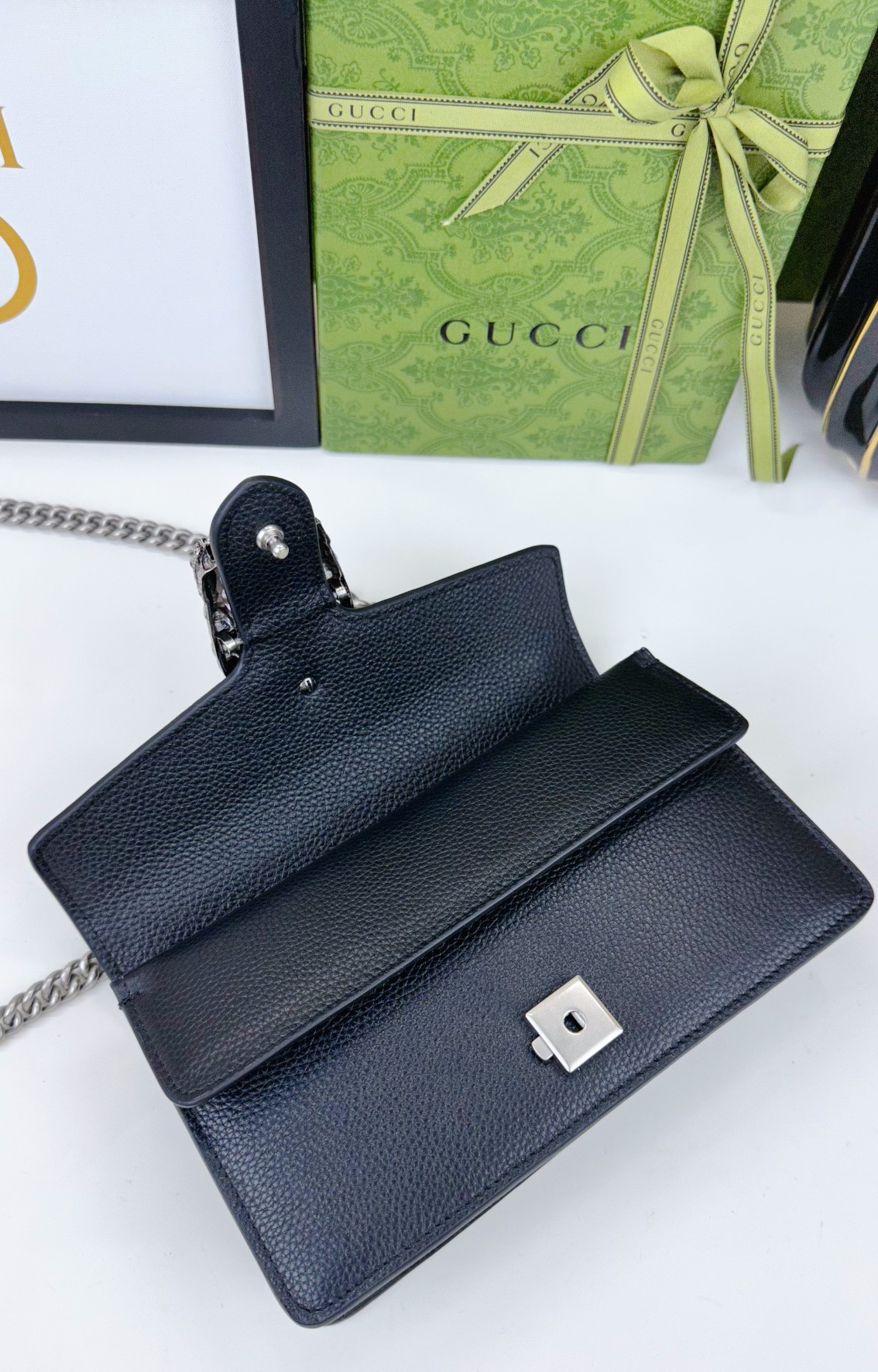 GG Dionysus 中号新酒神 ブラック荔枝全皮バッグ