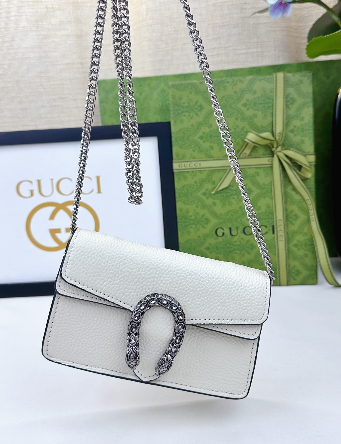 G家小酒神ミニバッグ - 構造的で多機能なデザイン