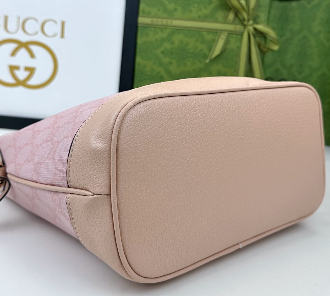 GG Ophidiaシリーズ GG小号肩背包 - 独創的なデザインと多機能性