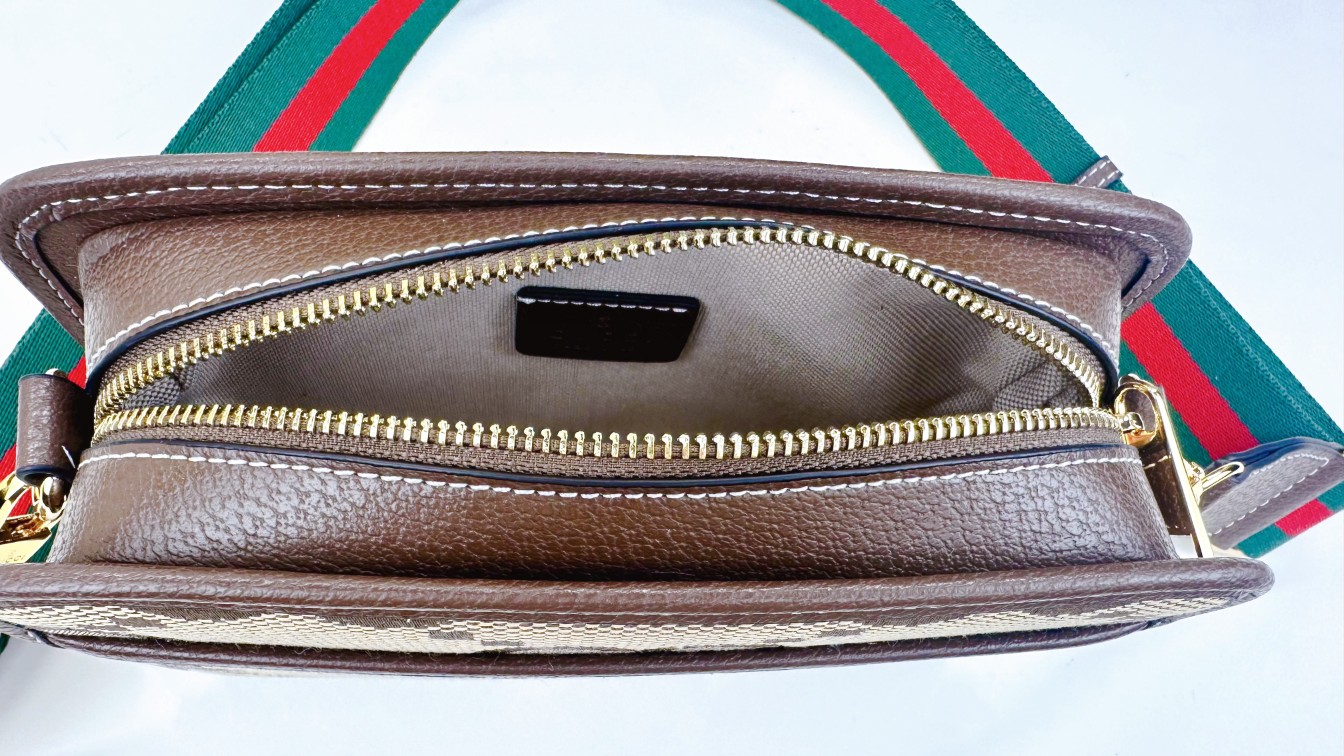 Gucci Ophidia 中号托特包 - GG帆布と黒色皮革の洗練
