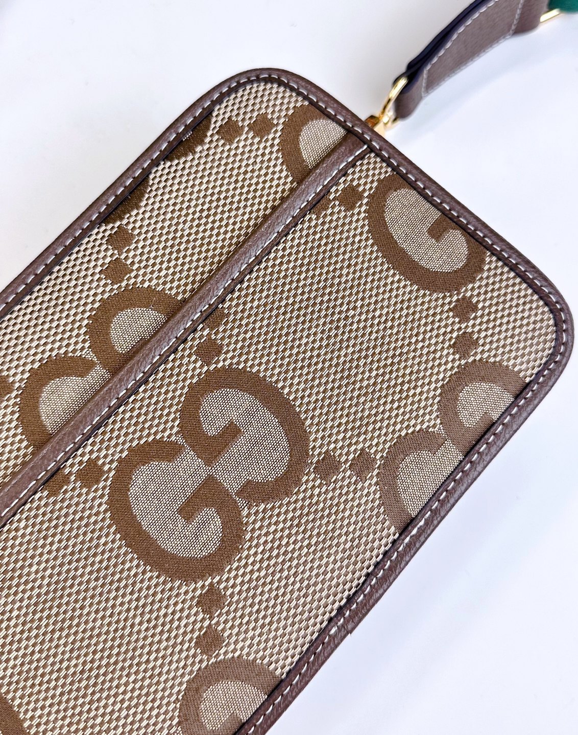 Gucci Ophidia 中号托特包 - GG帆布と黒色皮革の洗練