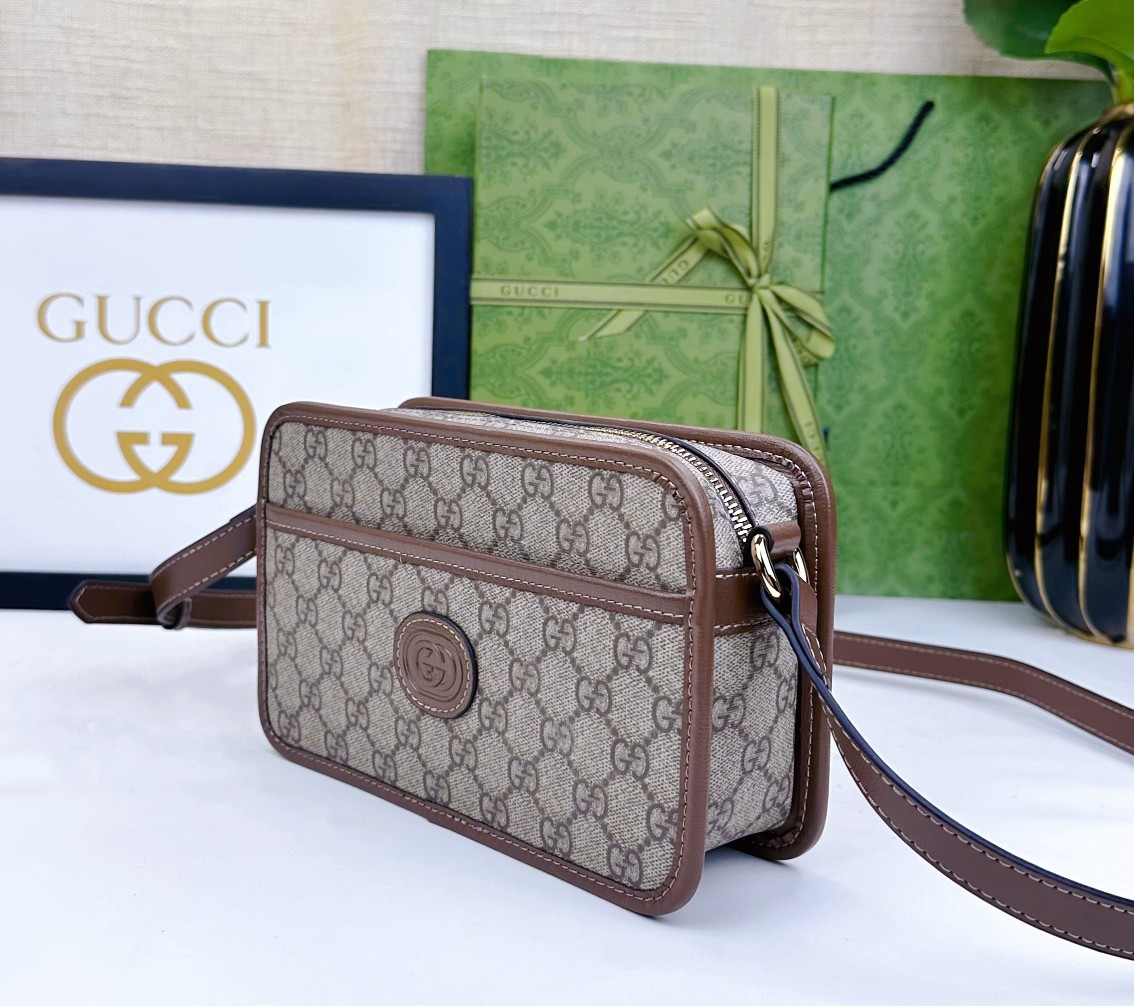 GG Supreme帆布ミニショルダーバッグ - 環境に優しい素材とクラシックなカラー