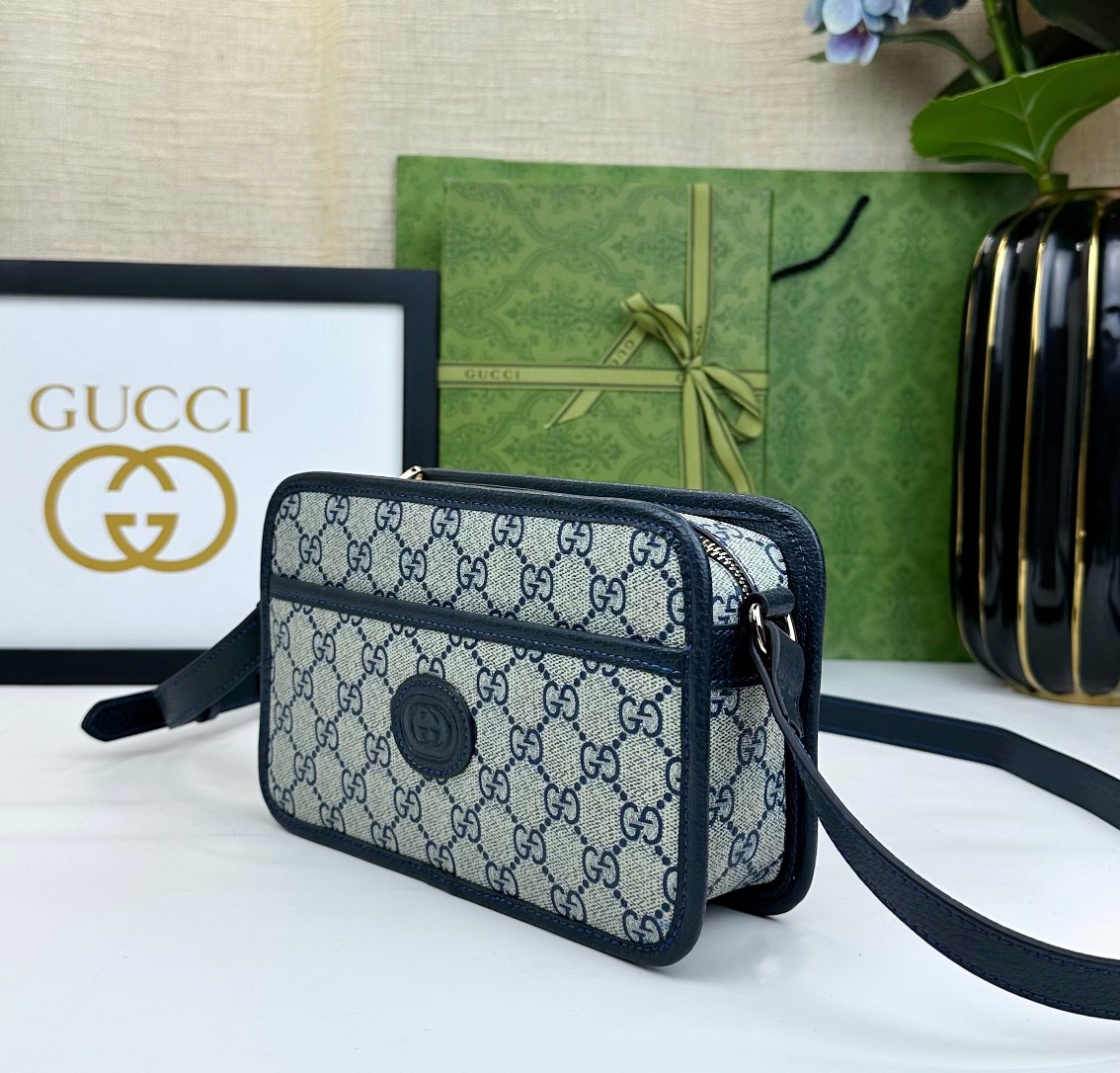 GG Supreme帆布小型肩背包 - 環境に配慮したデザインとクラシックカラー