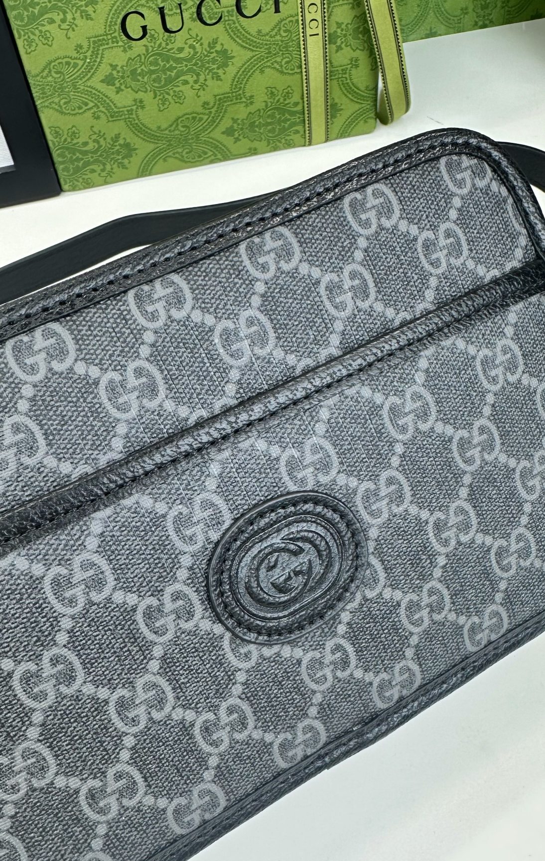 GG Supreme帆布小型肩背包 - クラシックなブルーとベージュの組み合わせ