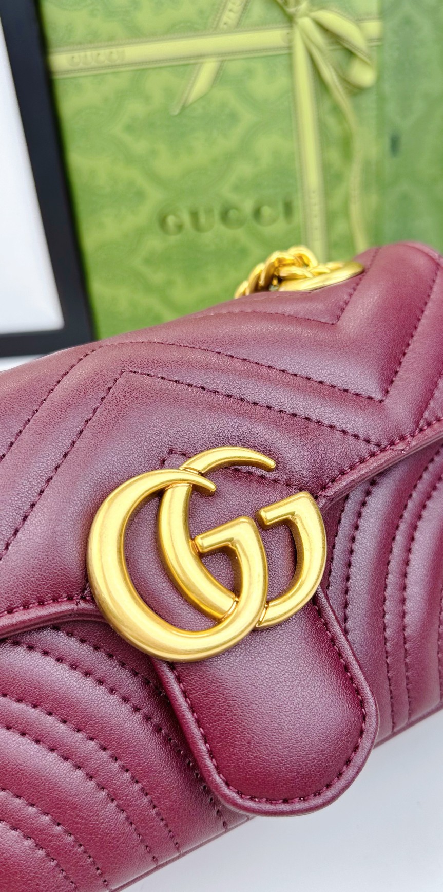 小号 头层牛皮 令人欲罢不能的Gucci美包你收了吗？GG Marmont系列，优雅精巧的设计可是俘获了