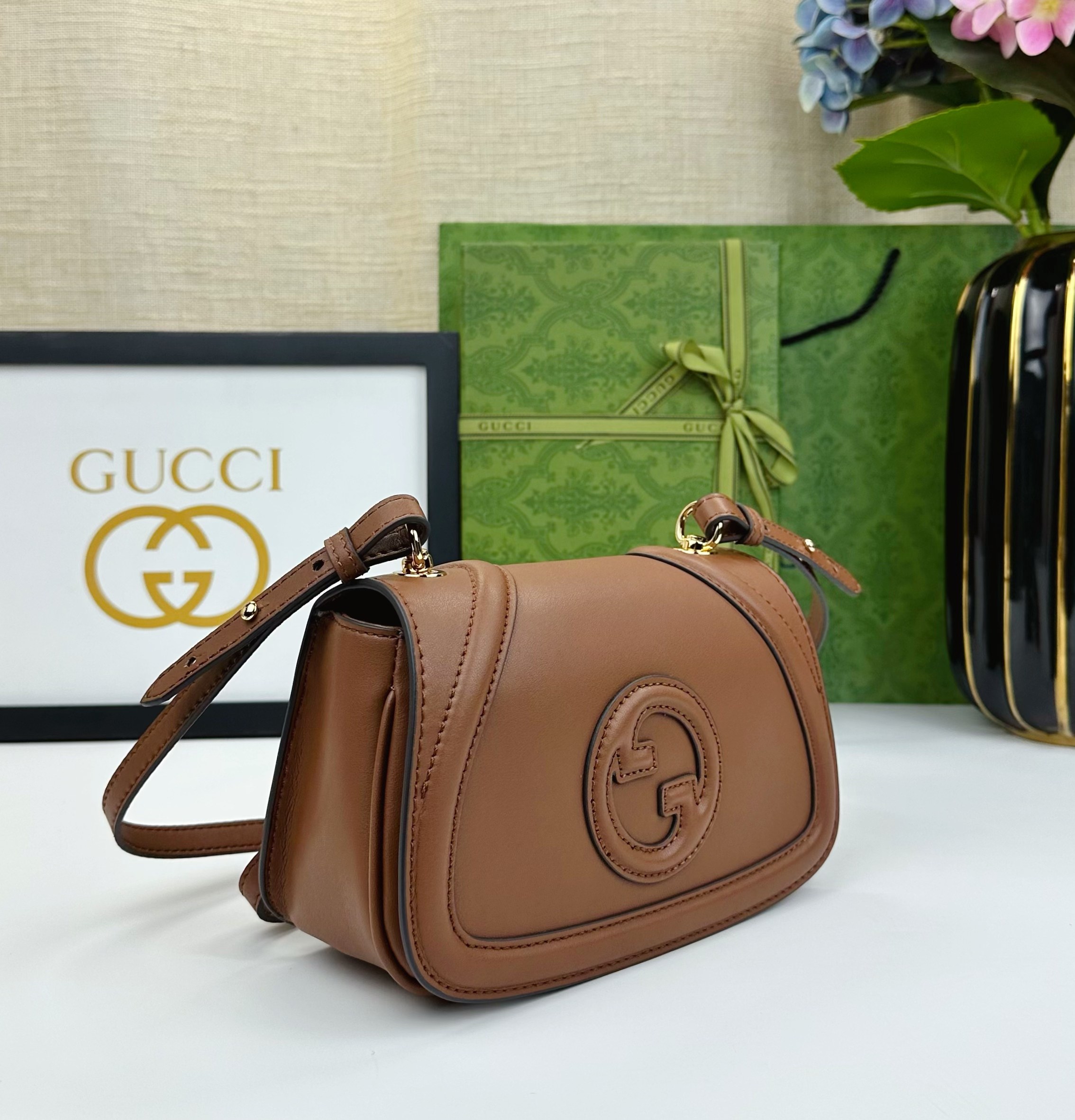 Gucci Blondieシリーズ迷你肩背包 - クラシックデザインと現代の融合