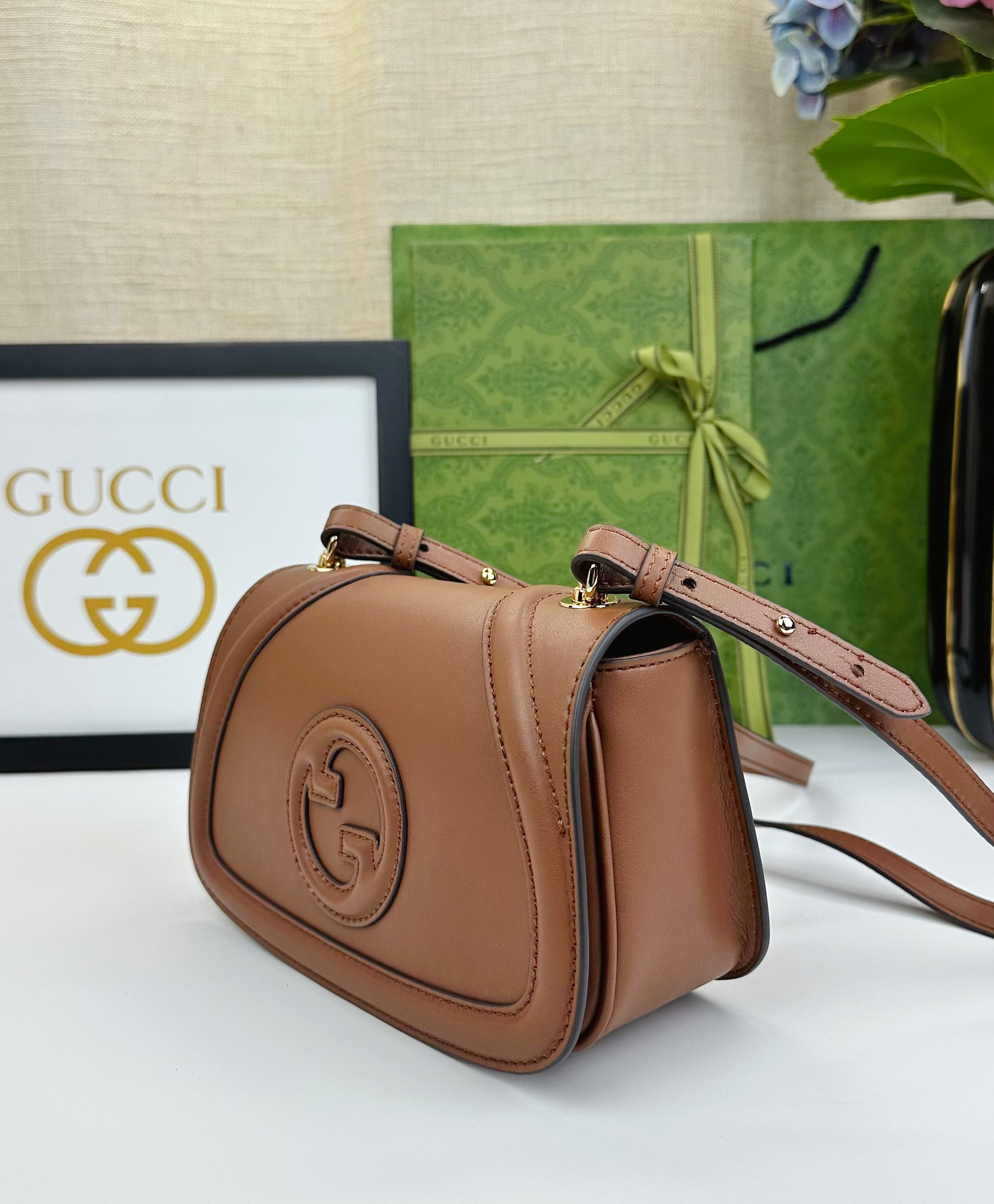 Gucci Blondieシリーズ迷你肩背包 - クラシックデザインと現代の融合