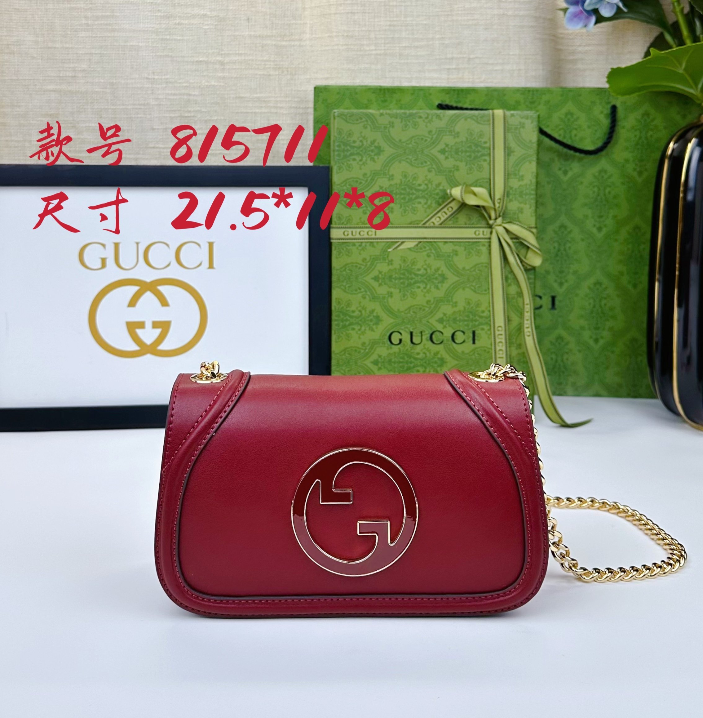 Gucci Blondie系列迷你肩背包Gucci Blondie系列全新手袋饰有在20世纪70年代初期