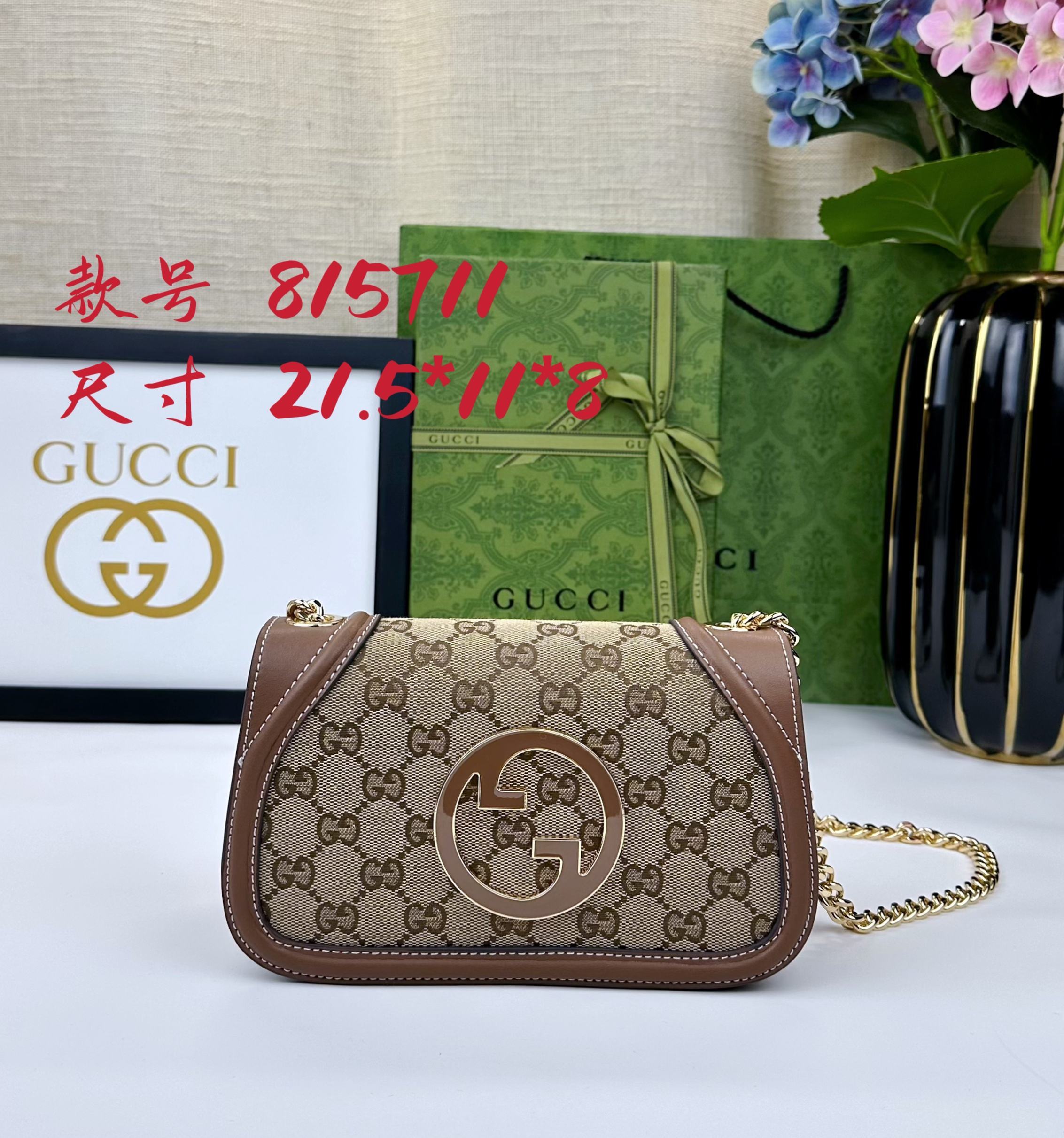 Gucci Blondie系列迷你肩背包Gucci Blondie系列全新手袋饰有在20世纪70年代初期