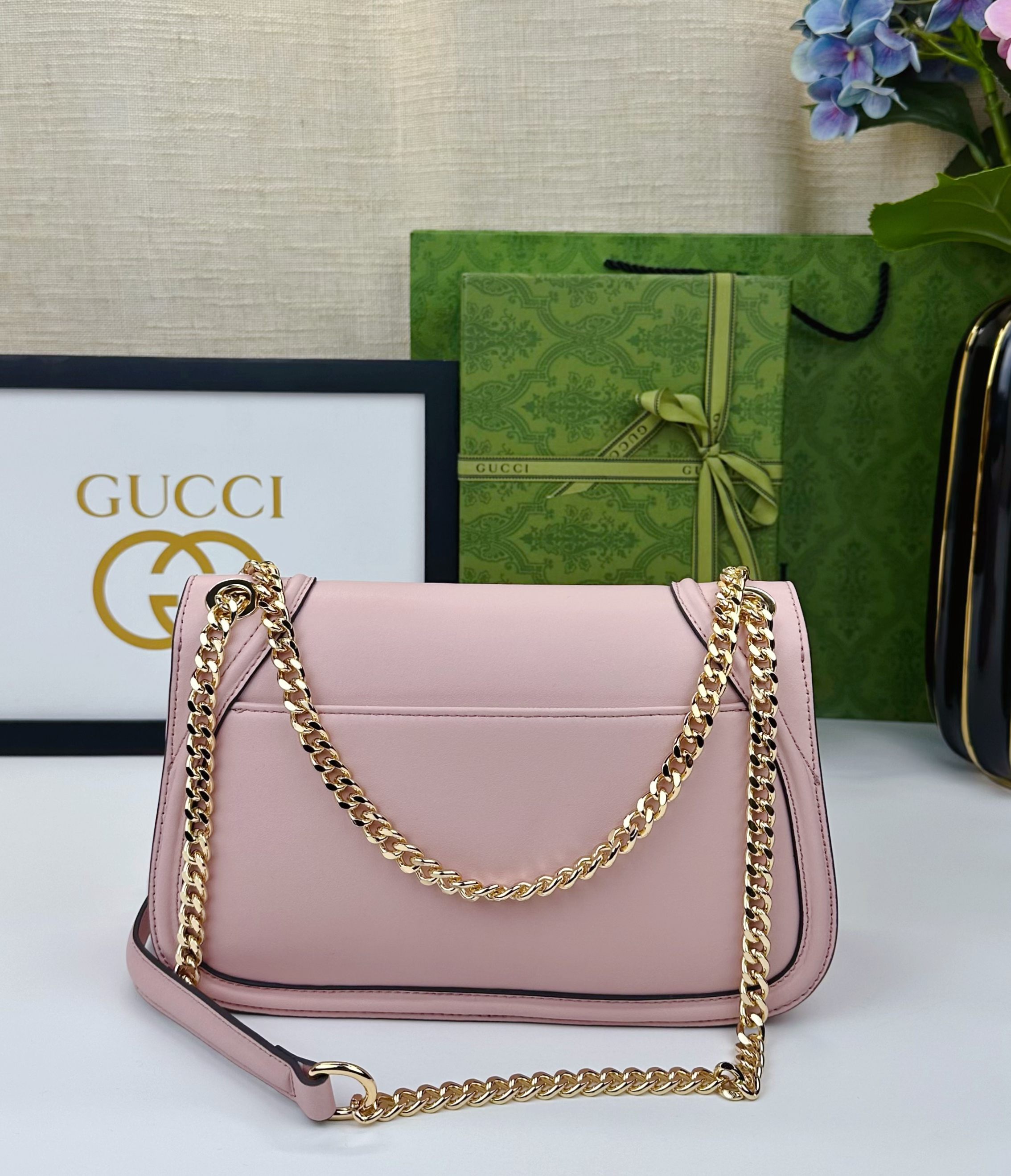 Gucci Blondie小号肩背包 - 浅粉色のエレガンス