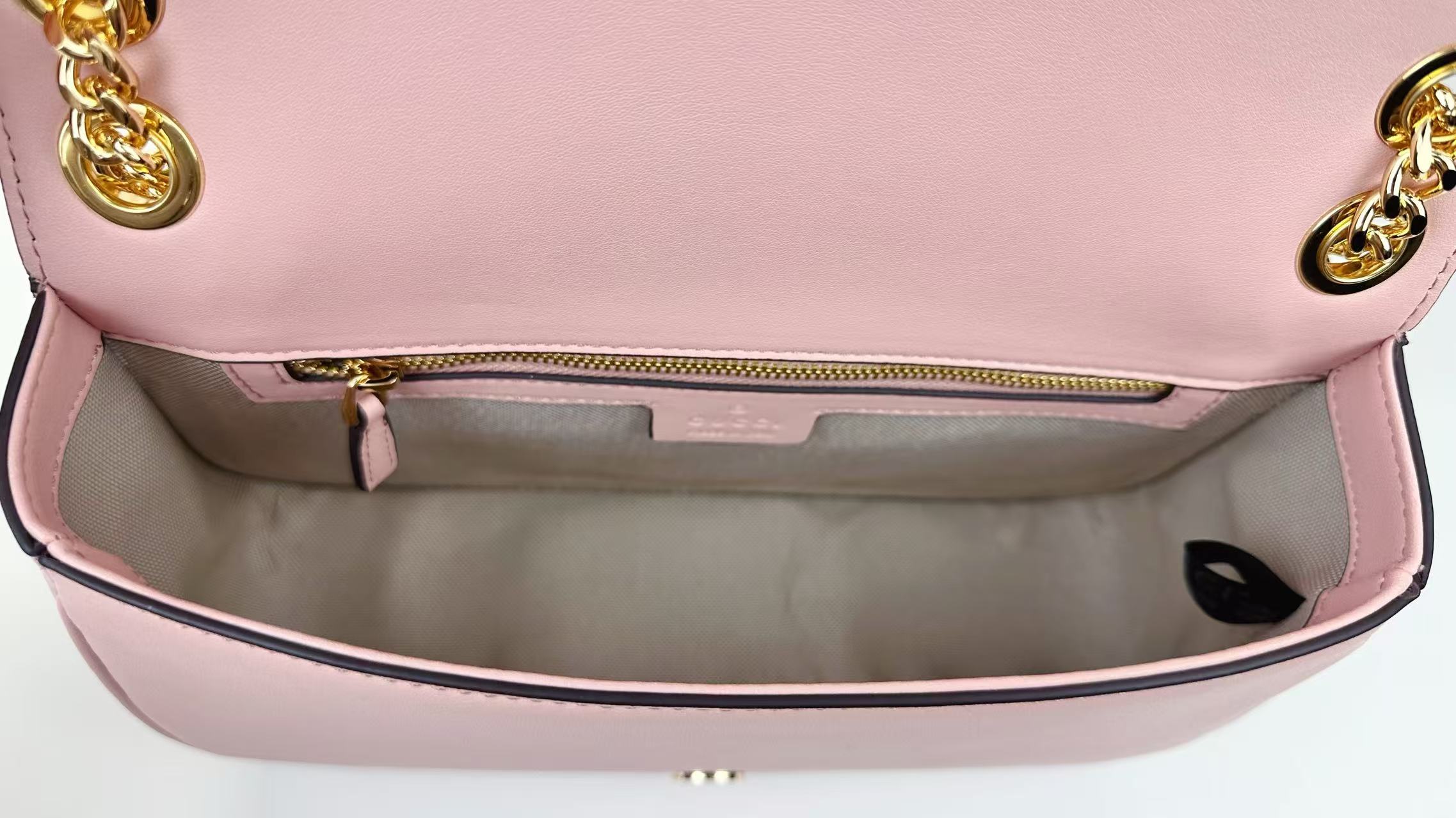 Gucci Blondie小号肩背包 - 浅粉色のエレガンス