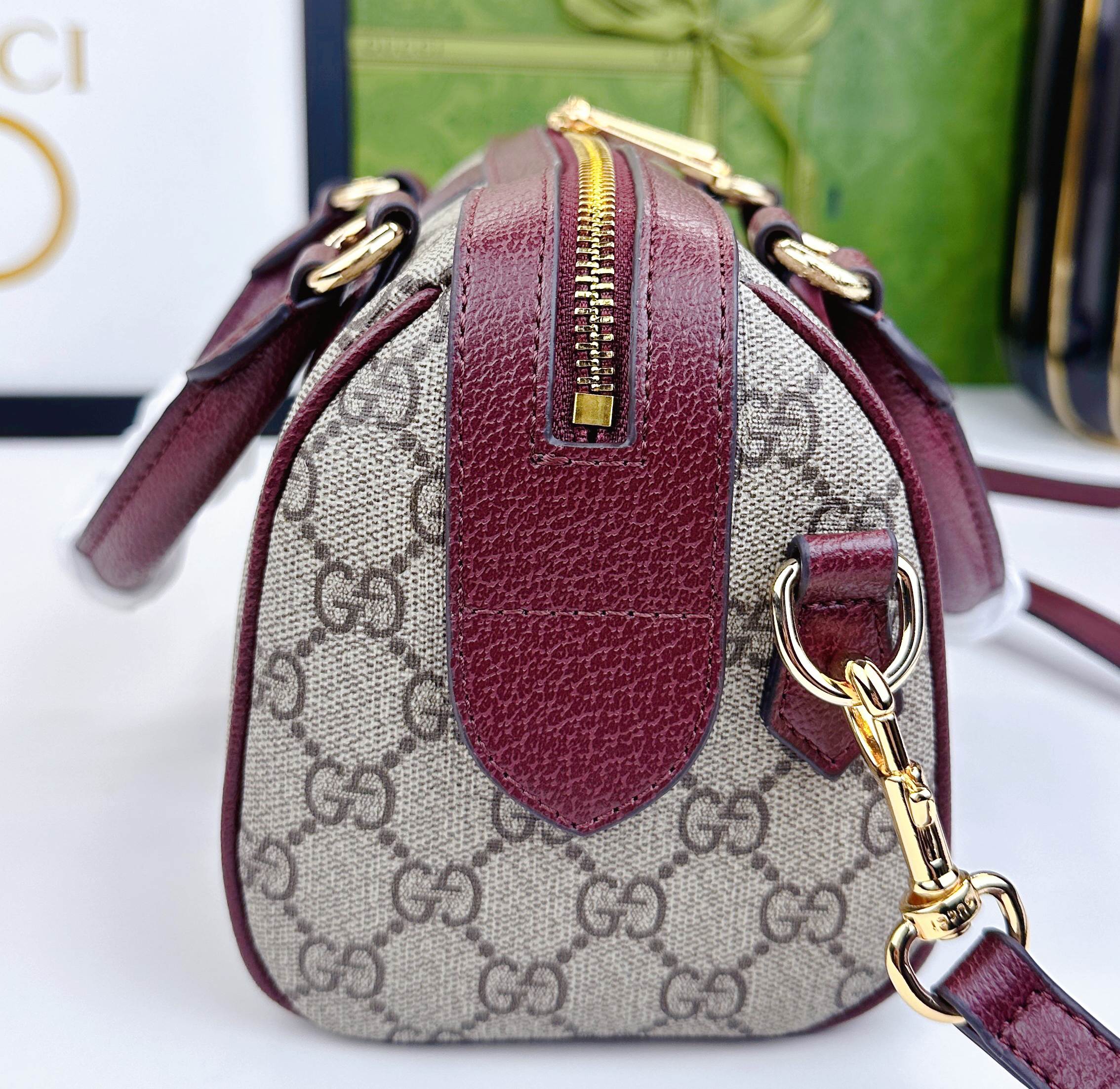 Gucci Ophidia GG手提包 - ブランドのアイコン素材とデジタル体験