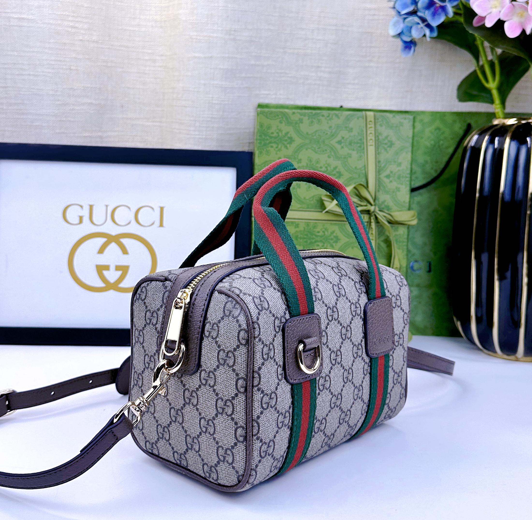 Gucci Mini GG手袋 - クラシックな旅行バッグデザイン