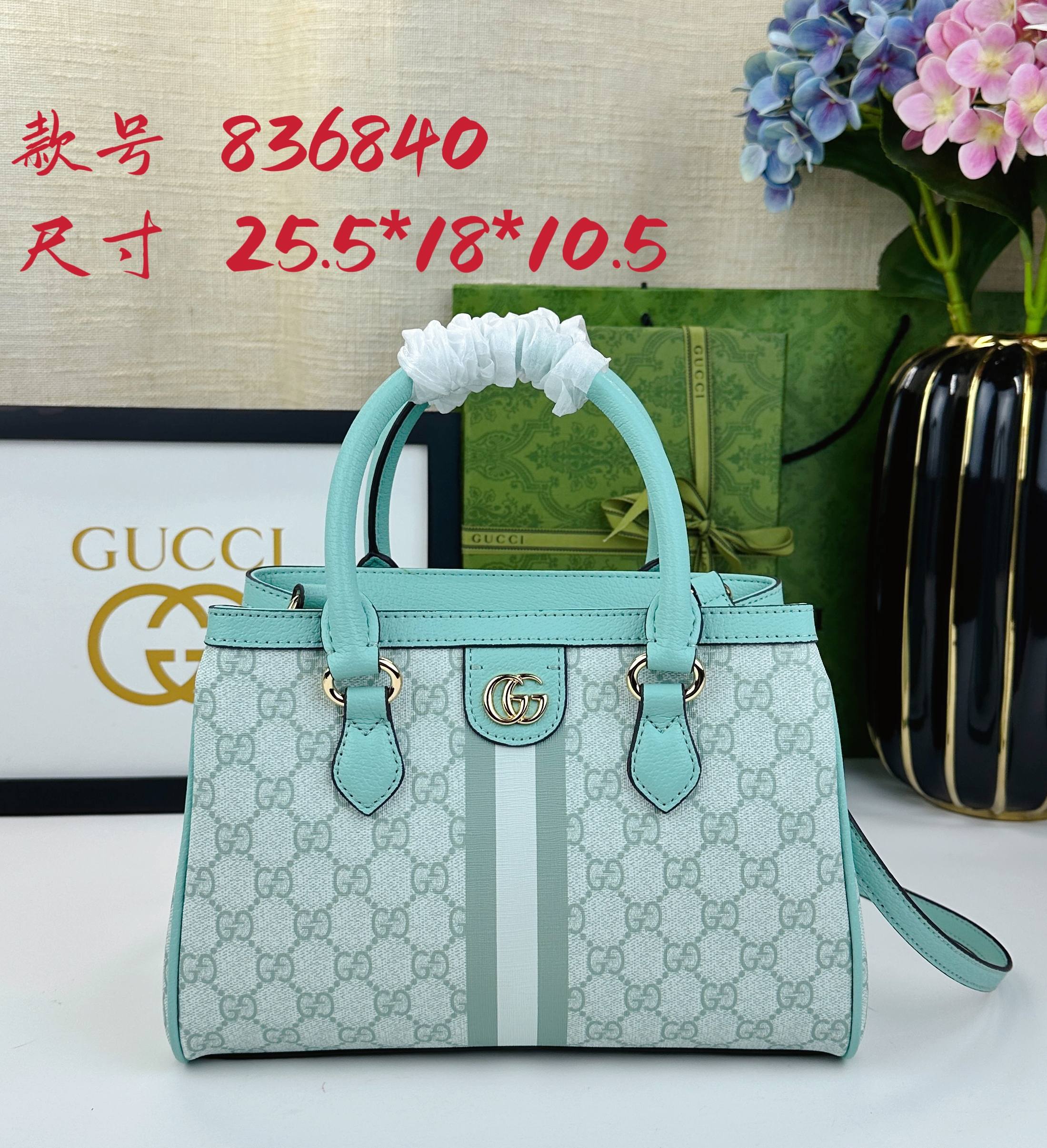 Ophidiaシリーズの洗練された新型バッグ