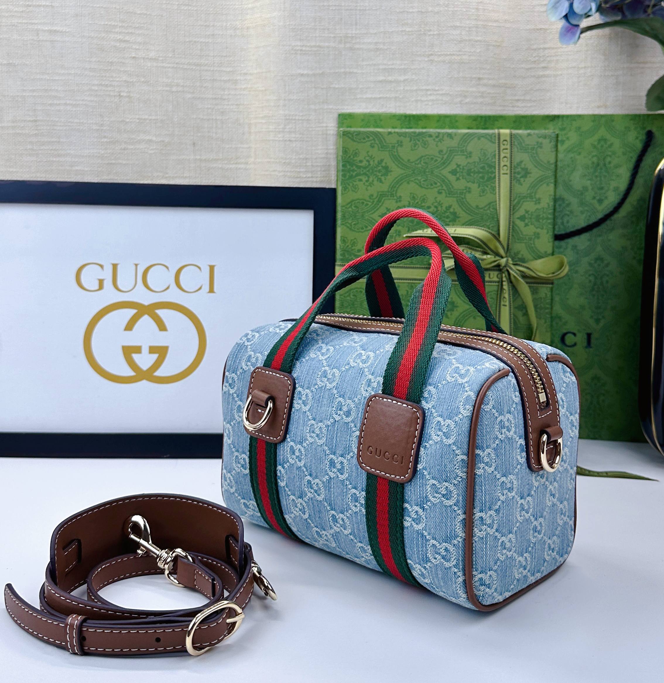 Gucci Mini GG手袋 - クラシックな旅行バッグスタイル