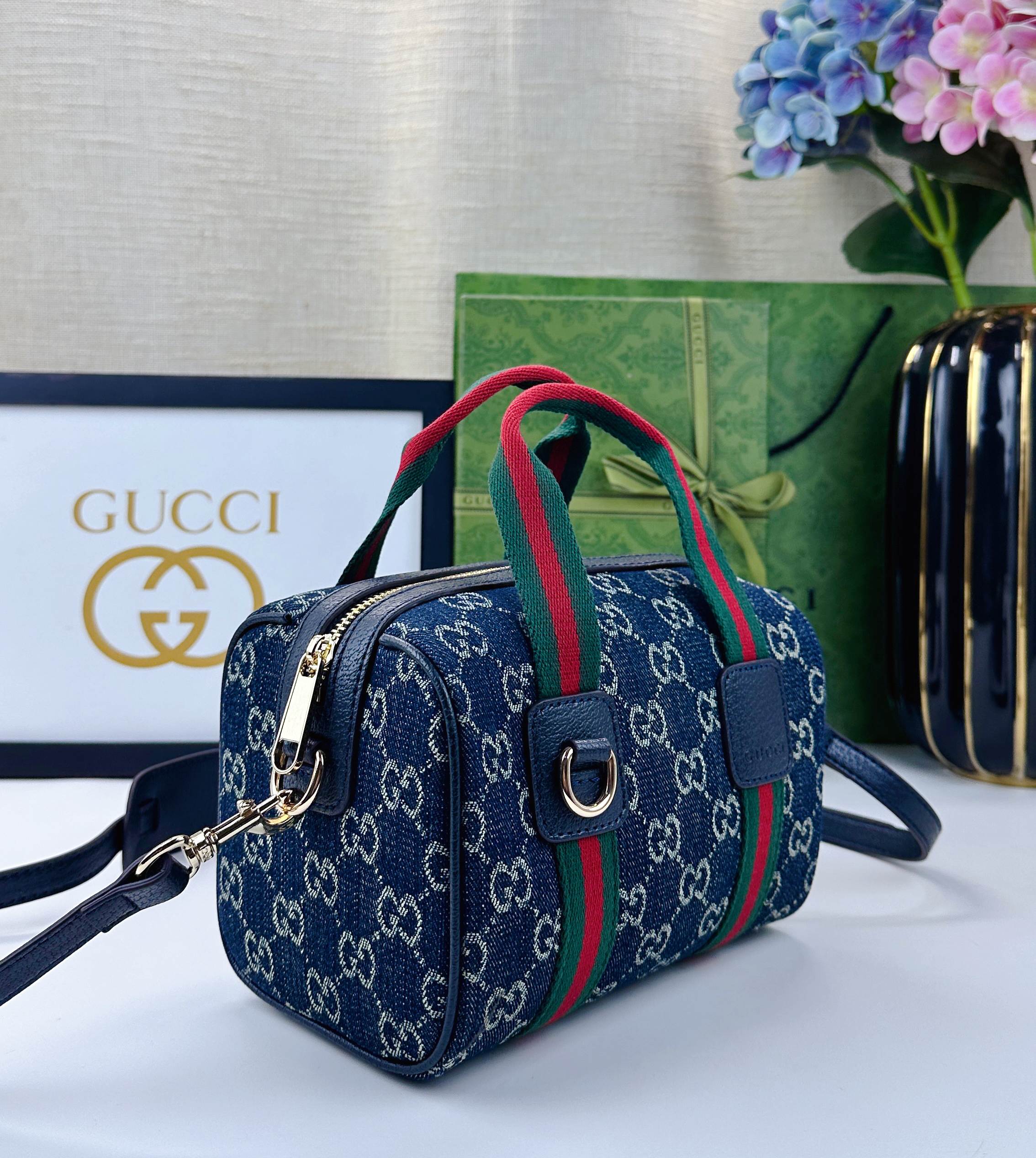 Gucci Mini GG手袋 - 旅行包のクラシックを再解釈したデザイン
