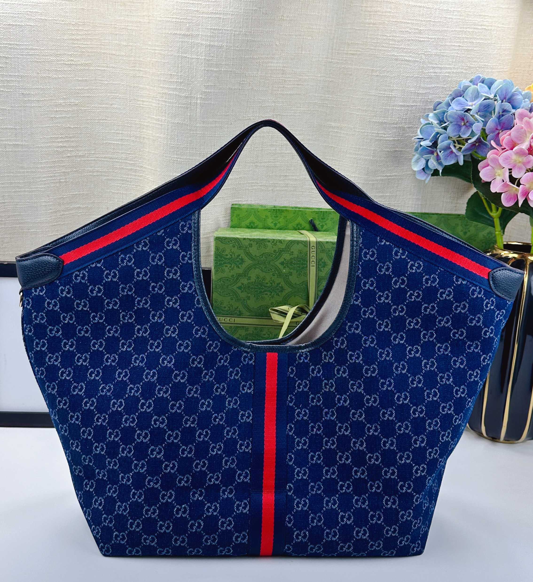 Gucci Giglio トートバッグ - GG帆布と可拆卸手拿包付き