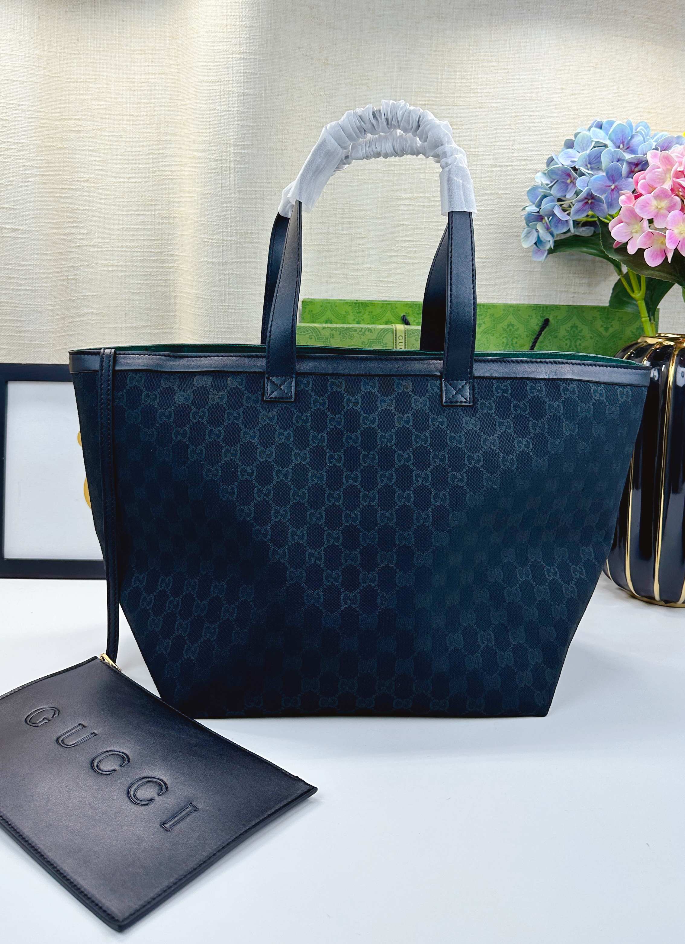 Gucci Totissima 中号托特包 - 実用性と洗練さを兼ね備えたデザイン