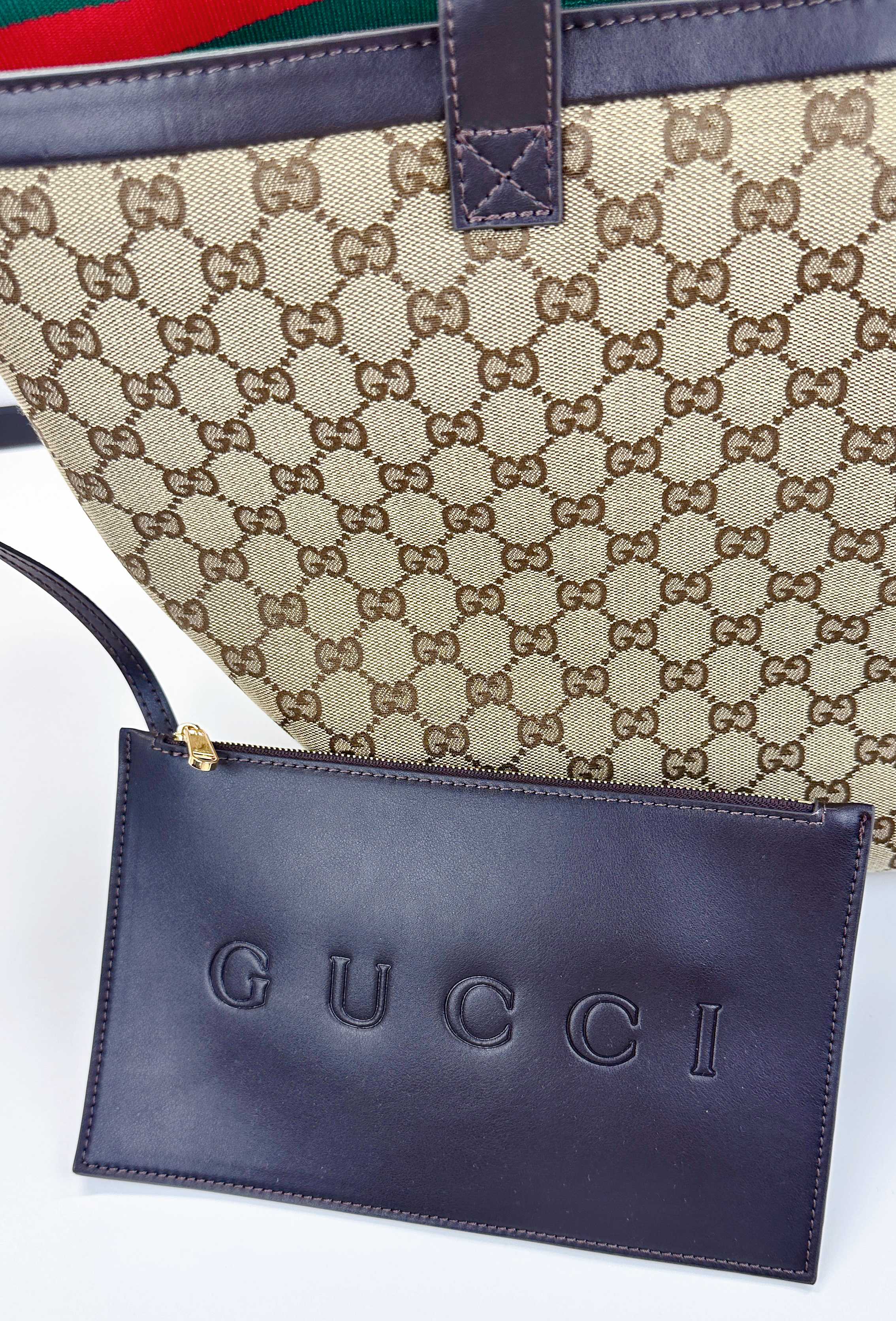 Gucci Totissima 中号托特包 - 実用的でスタイリッシュなデザイン
