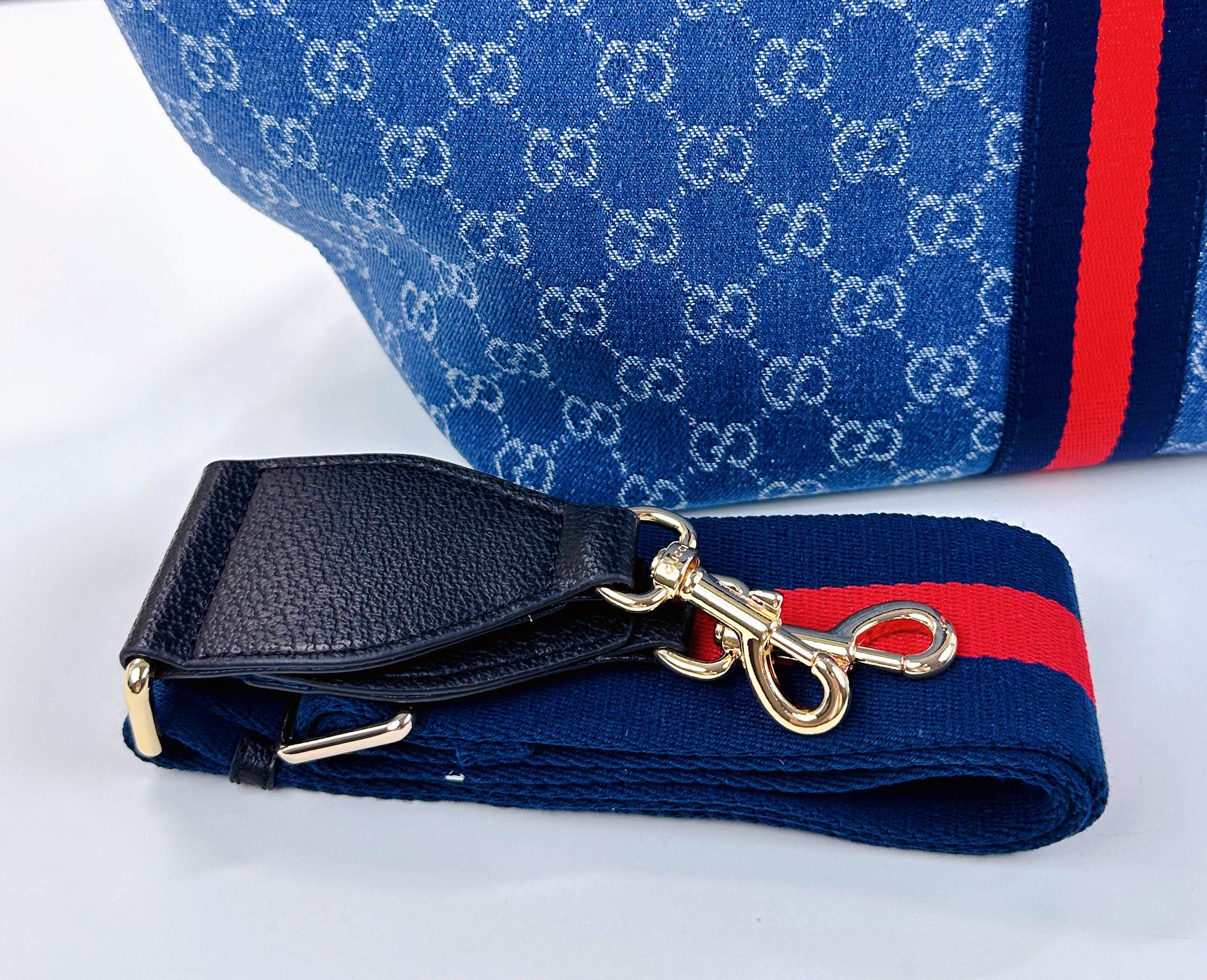 Gucci Giglio トートバッグ GGキャンバス 大容量デザイン