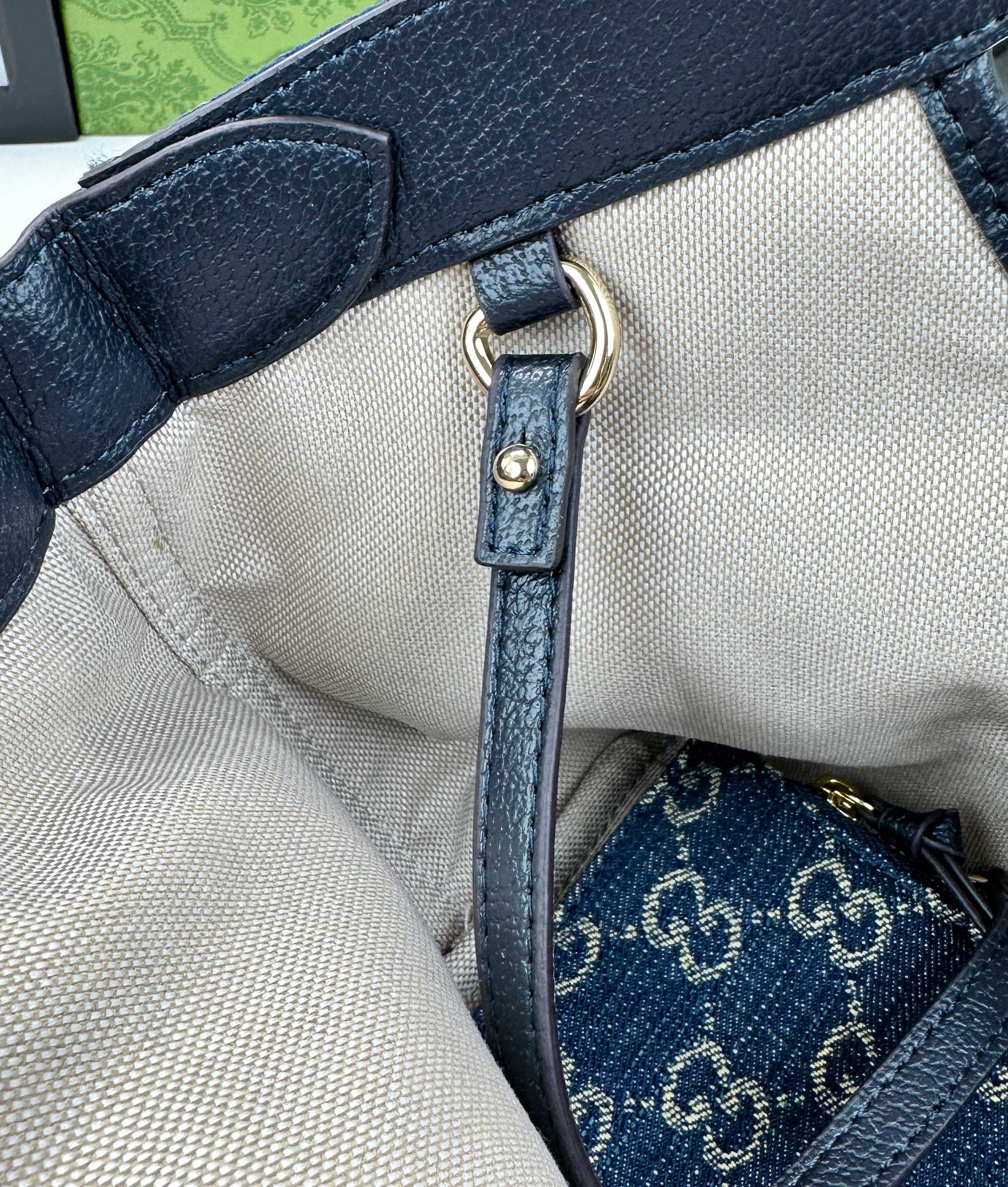 💰380   Gucci Giglio系列小号托特包于