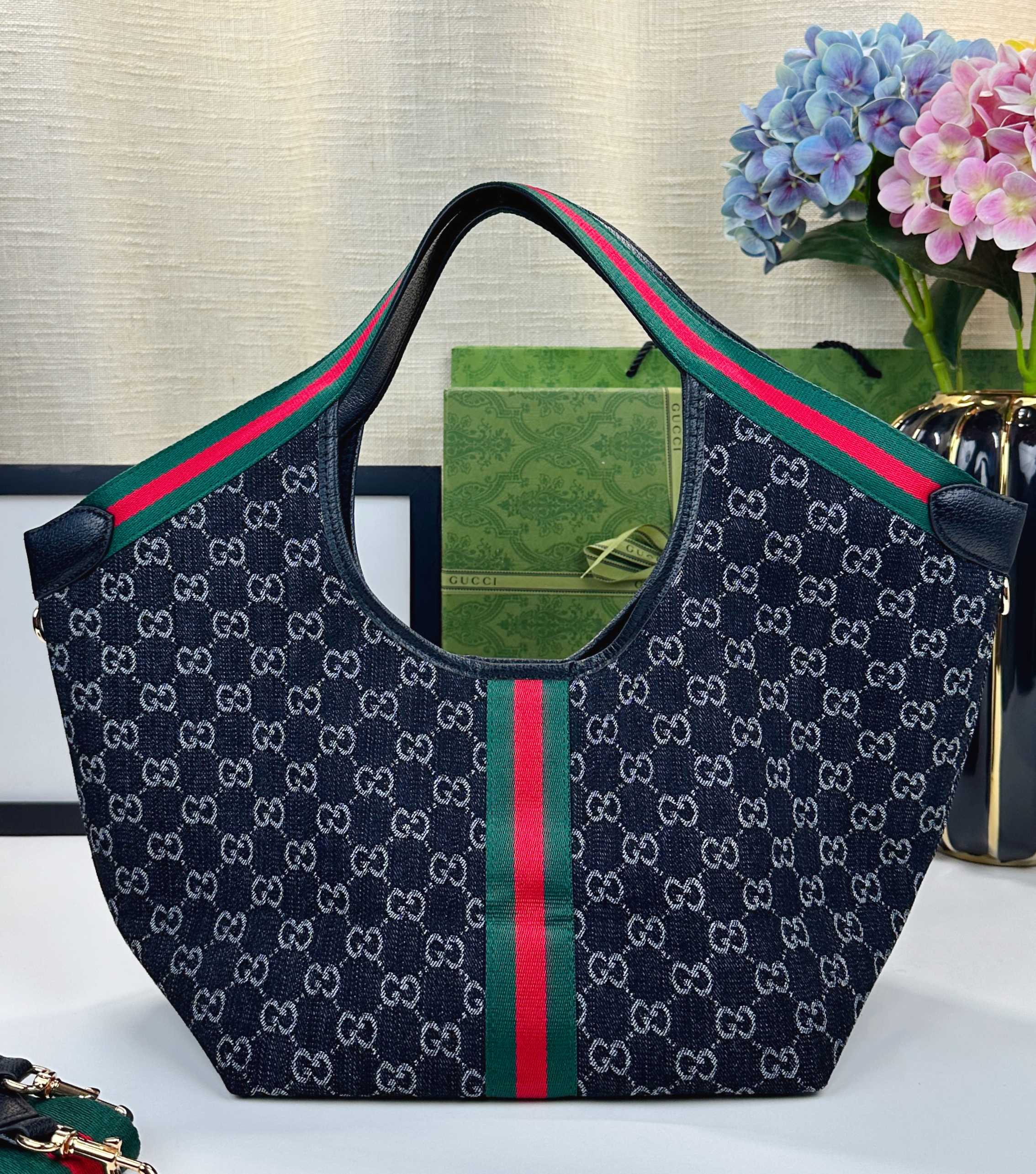 💰410  顶级原版【新品】Gucci Giglio系