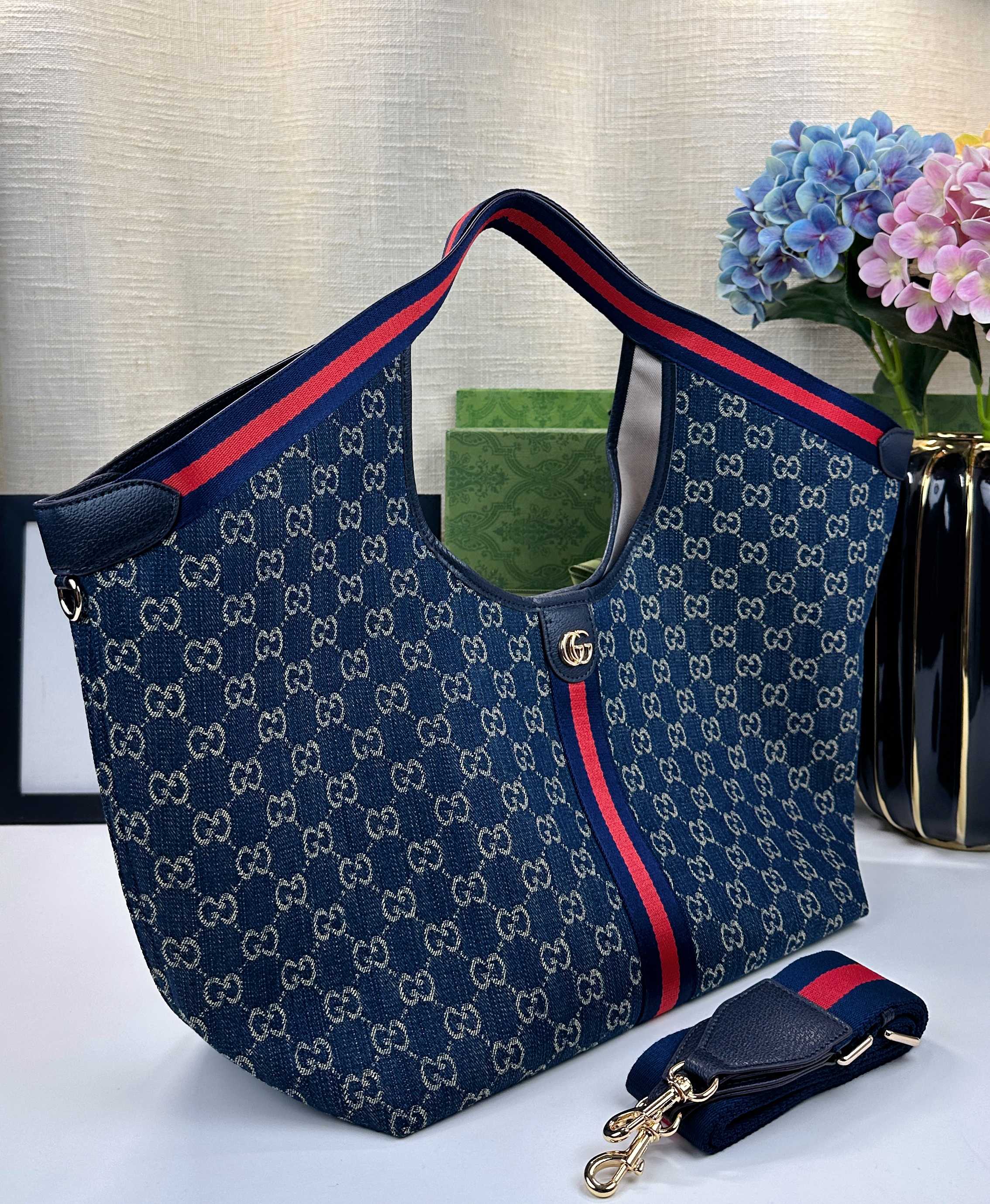 💰420  顶级原版【新品】Gucci Giglio系
