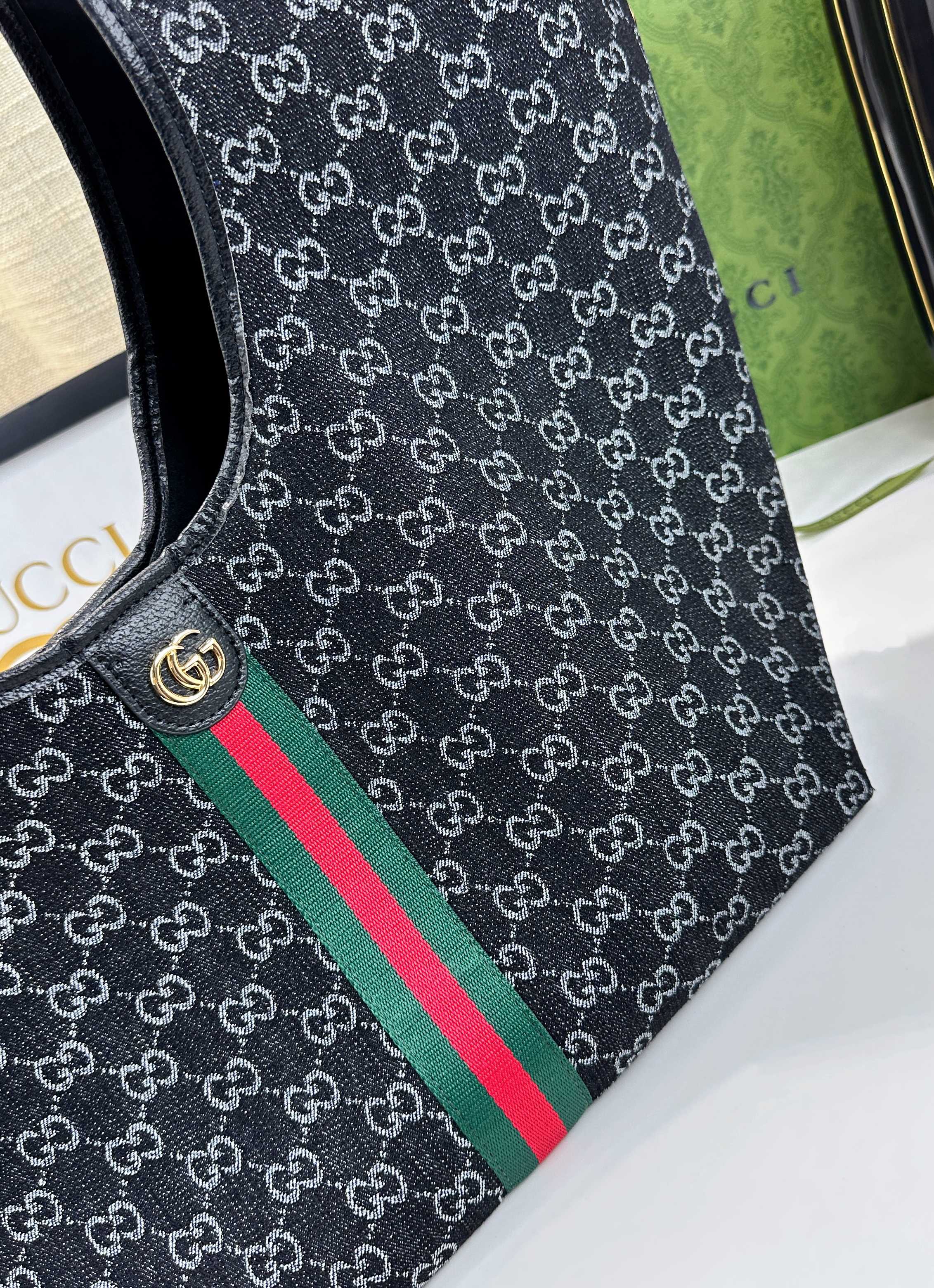 💰420  顶级原版【新品】Gucci Giglio系