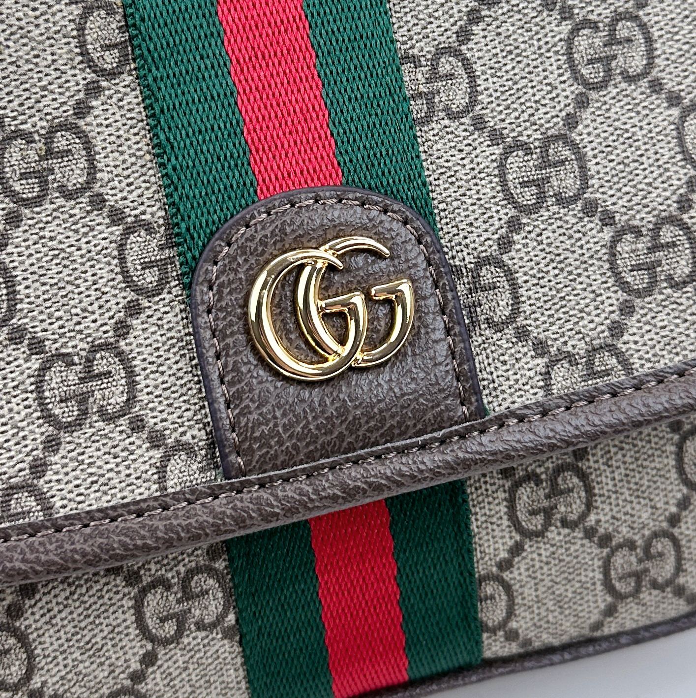 Ophidiaシリーズ 新しいデザインと機能性を兼ね備えたバッグ