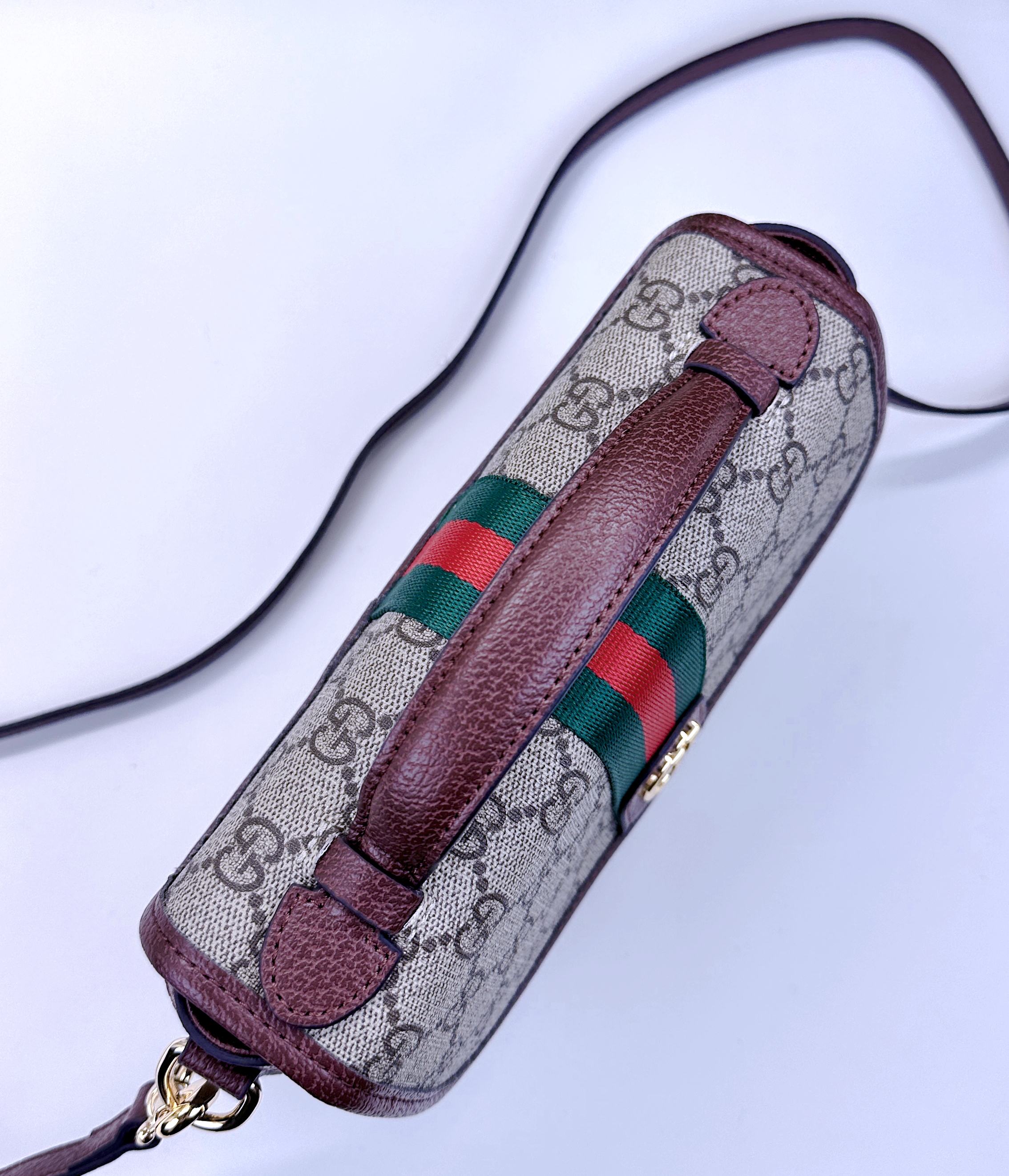 Ophidiaシリーズ ソフトレザーショルダーバッグ - 米色と棕色のコンビネーション