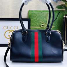 2026春夏系列全新上市。Gucci Borsetto系列名称巧妙融合意大利语“borsa”(手袋)和“ 2026春夏系列全新上市。Gucci Borsetto系列名称巧妙融合意大利语“borsa”(手袋)和“