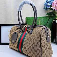 2026春夏系列全新上市。Gucci Borsetto系列名称巧妙融合意大利语“borsa”(手袋)和“ 2026春夏系列全新上市。Gucci Borsetto系列名称巧妙融合意大利语“borsa”(手袋)和“
