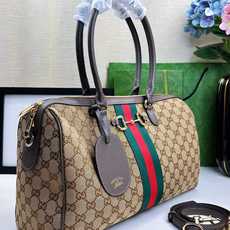 2026春夏系列全新上市。Gucci Borsetto系列名称巧妙融合意大利语“borsa”(手袋)和“ 2026春夏系列全新上市。Gucci Borsetto系列名称巧妙融合意大利语“borsa”(手袋)和“