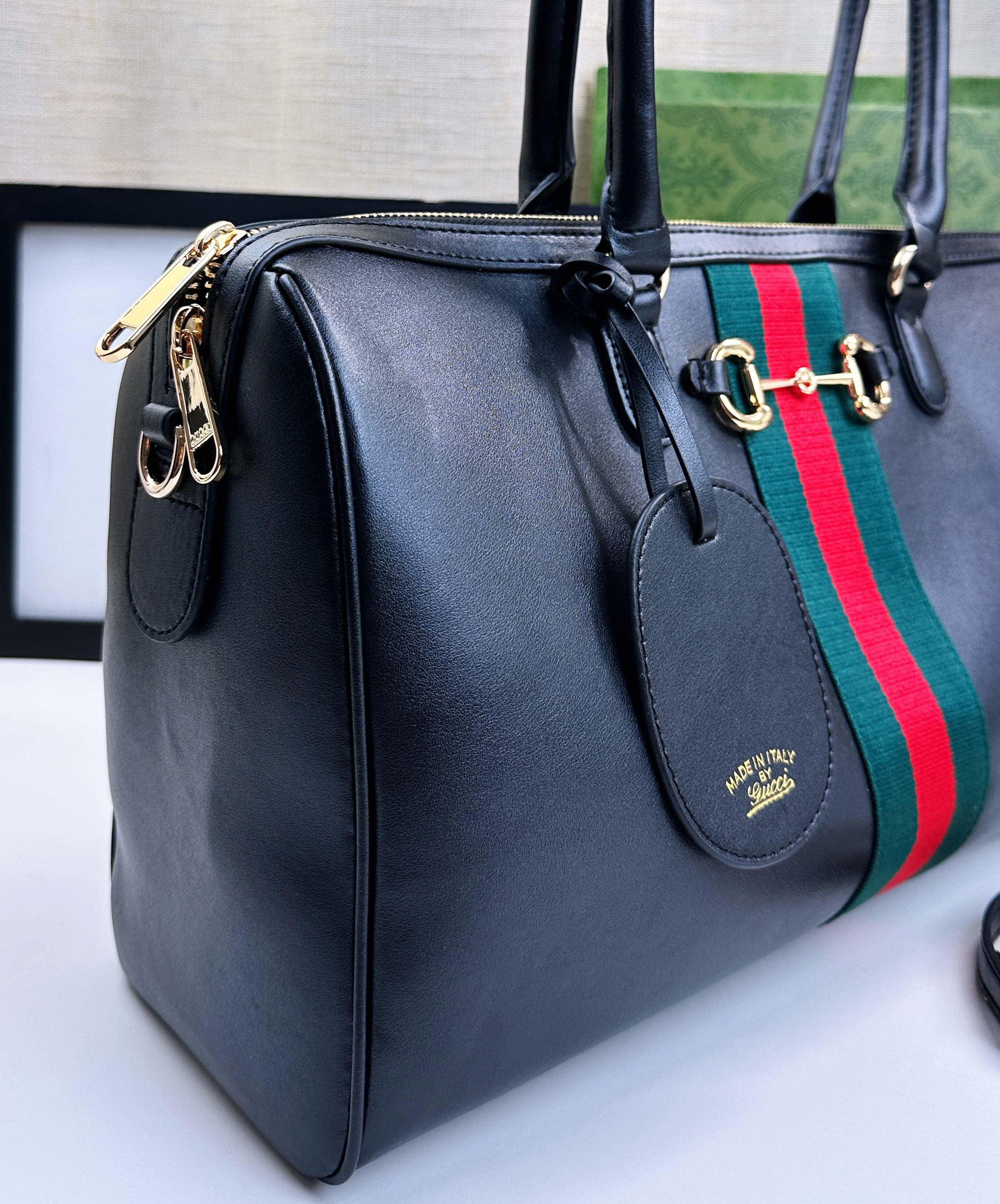 2026春夏系列全新上市。Gucci Borsetto系列名称巧妙融合意大利语“borsa”（手袋）和“
