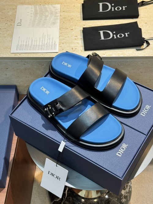 Dior Aqua Men's Sandals with Adjustable Straps and Iconic Oblique Print 1 Dior Aqua Men's Sandals with Adjustable Straps and Iconic Oblique Print