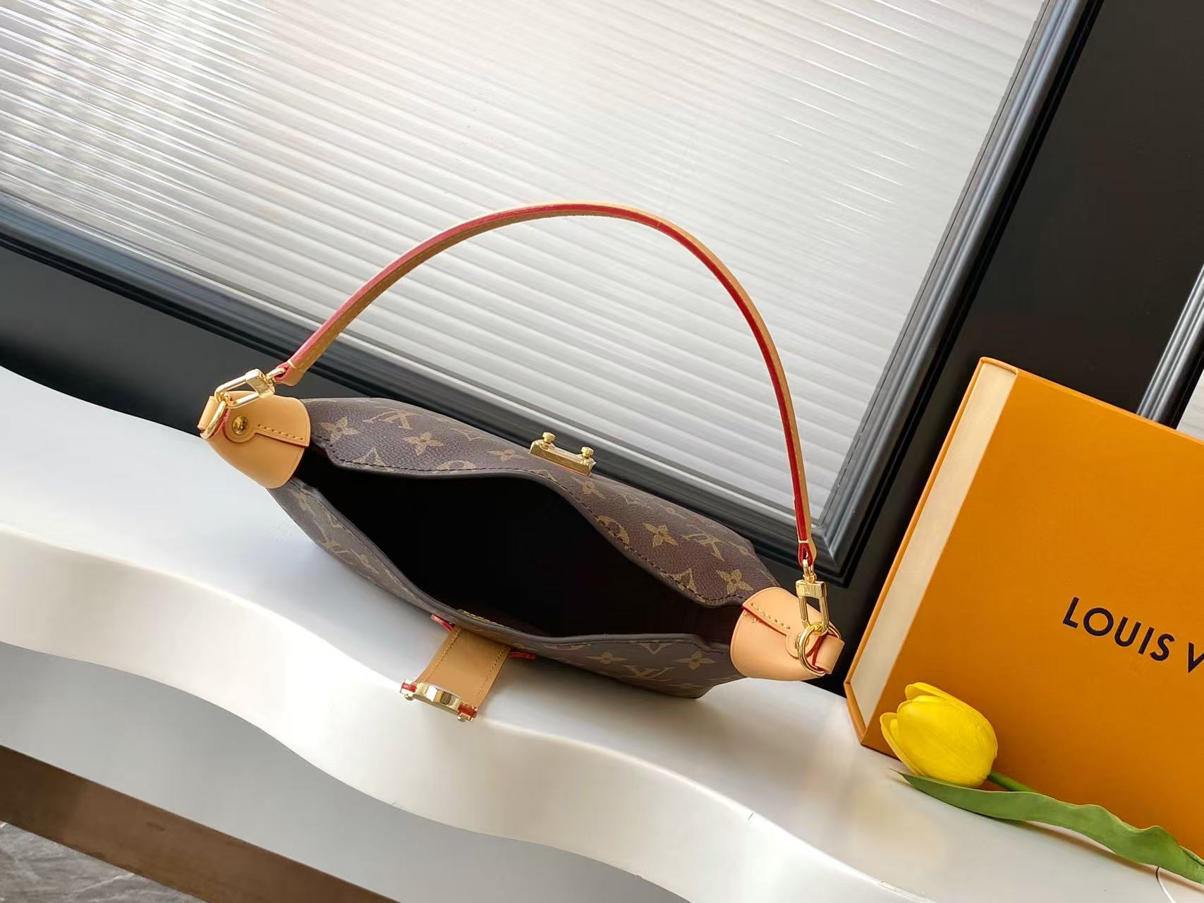 Miniatura 8