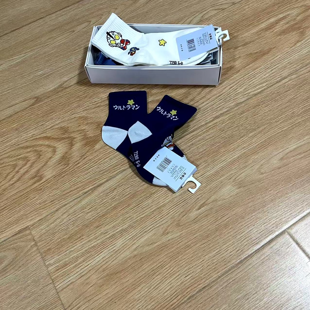 “Otman Children’s Cotton Stockings: Comfortable, Stylish, and Durable for Every Pair” - 图片 2