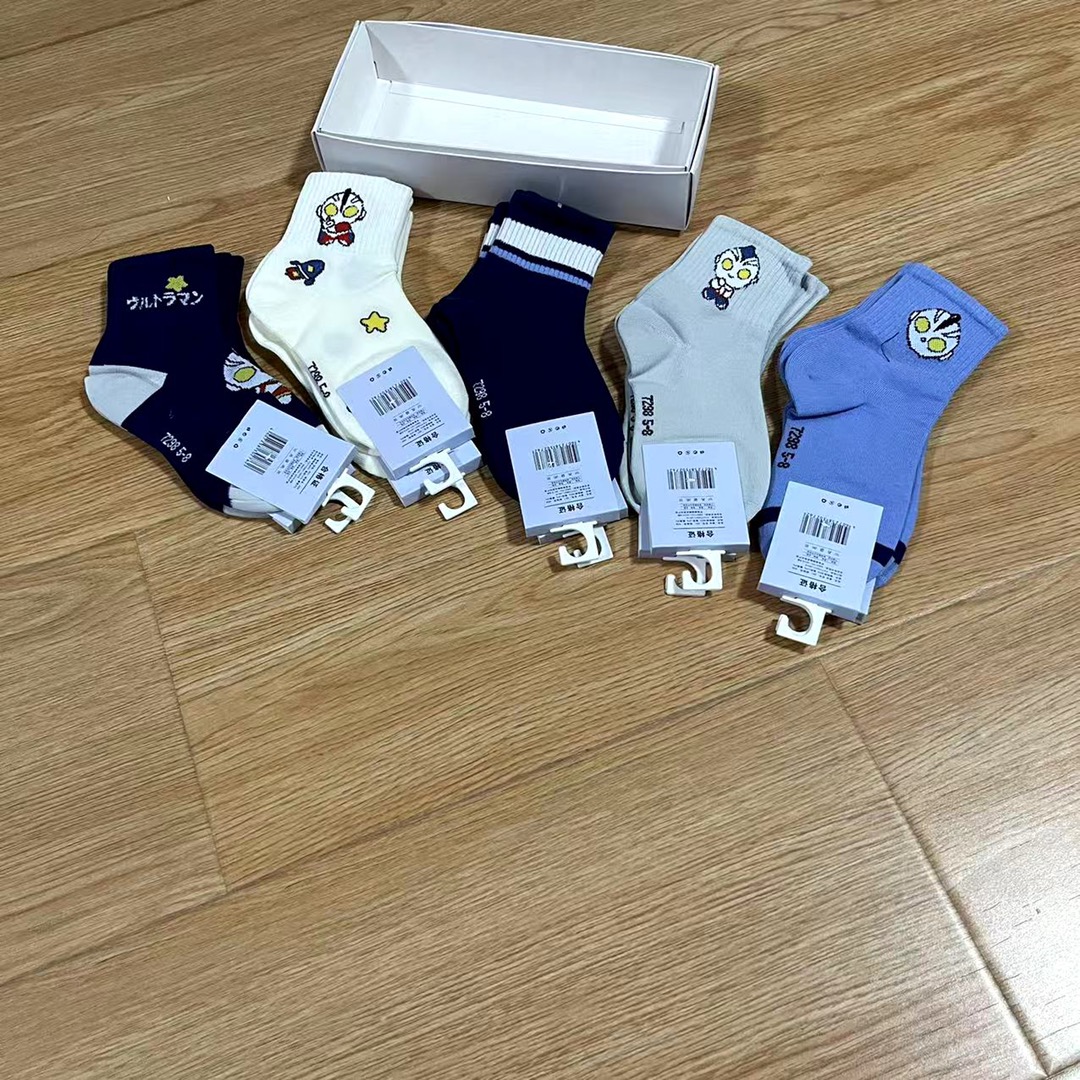 “Otman Children’s Cotton Stockings: Comfortable, Stylish, and Durable for Every Pair” - 图片 1