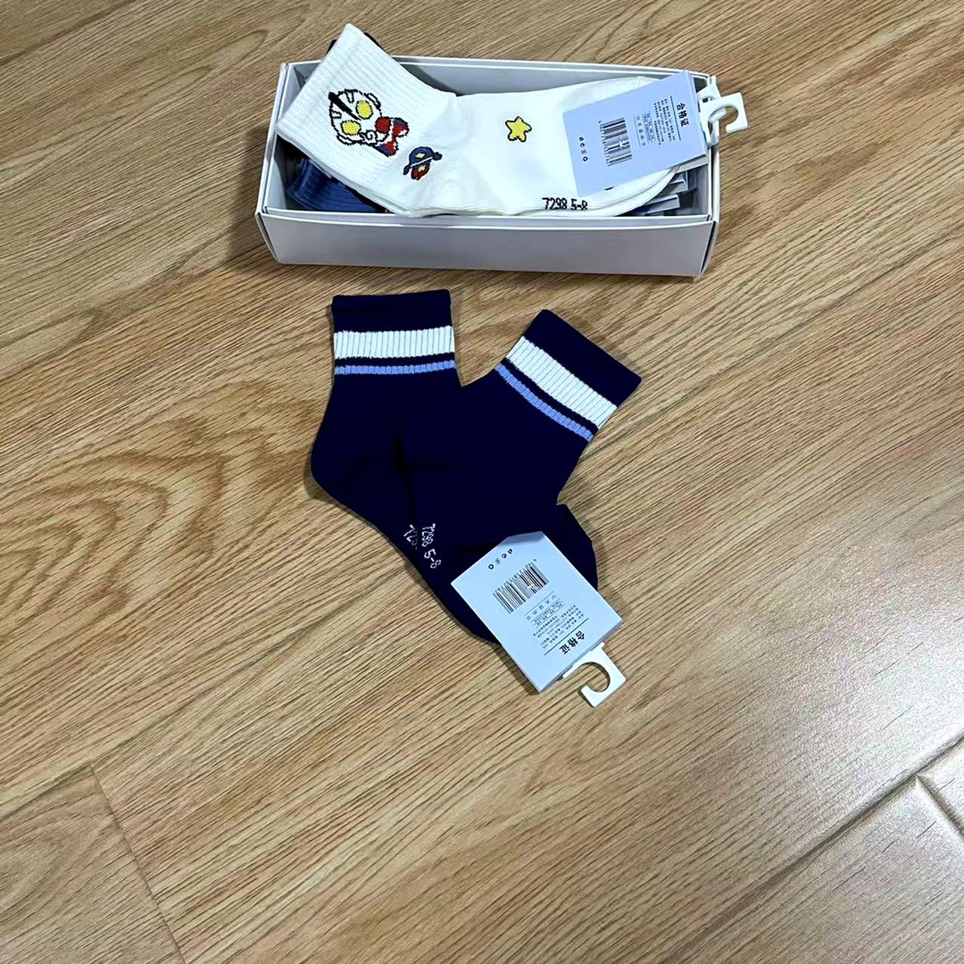 “Otman Children’s Cotton Stockings: Comfortable, Stylish, and Durable for Every Pair” - 图片 6