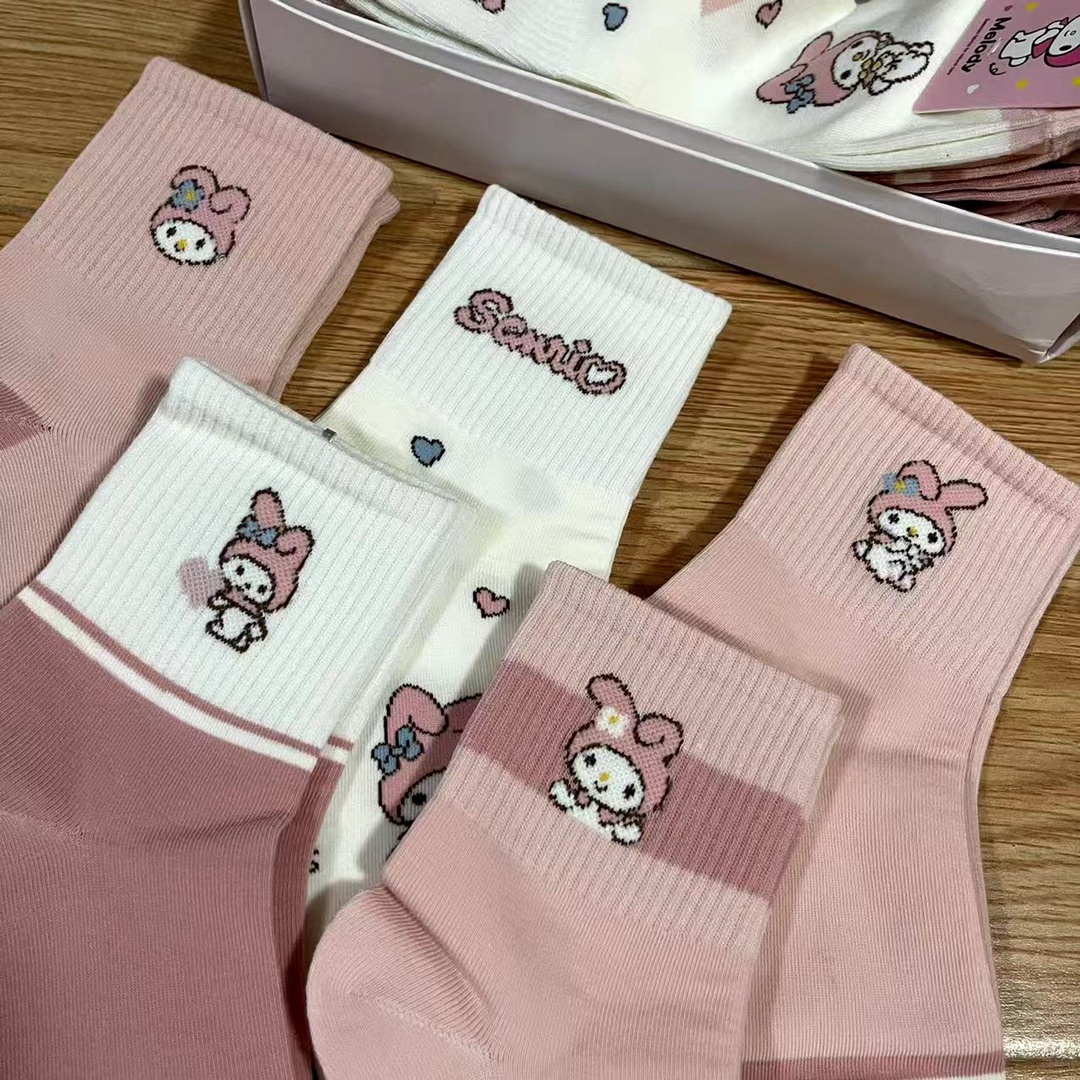 “Special Melody Embroidered Children’s Stockings: Best Wishes for New Year!” - 图片 8